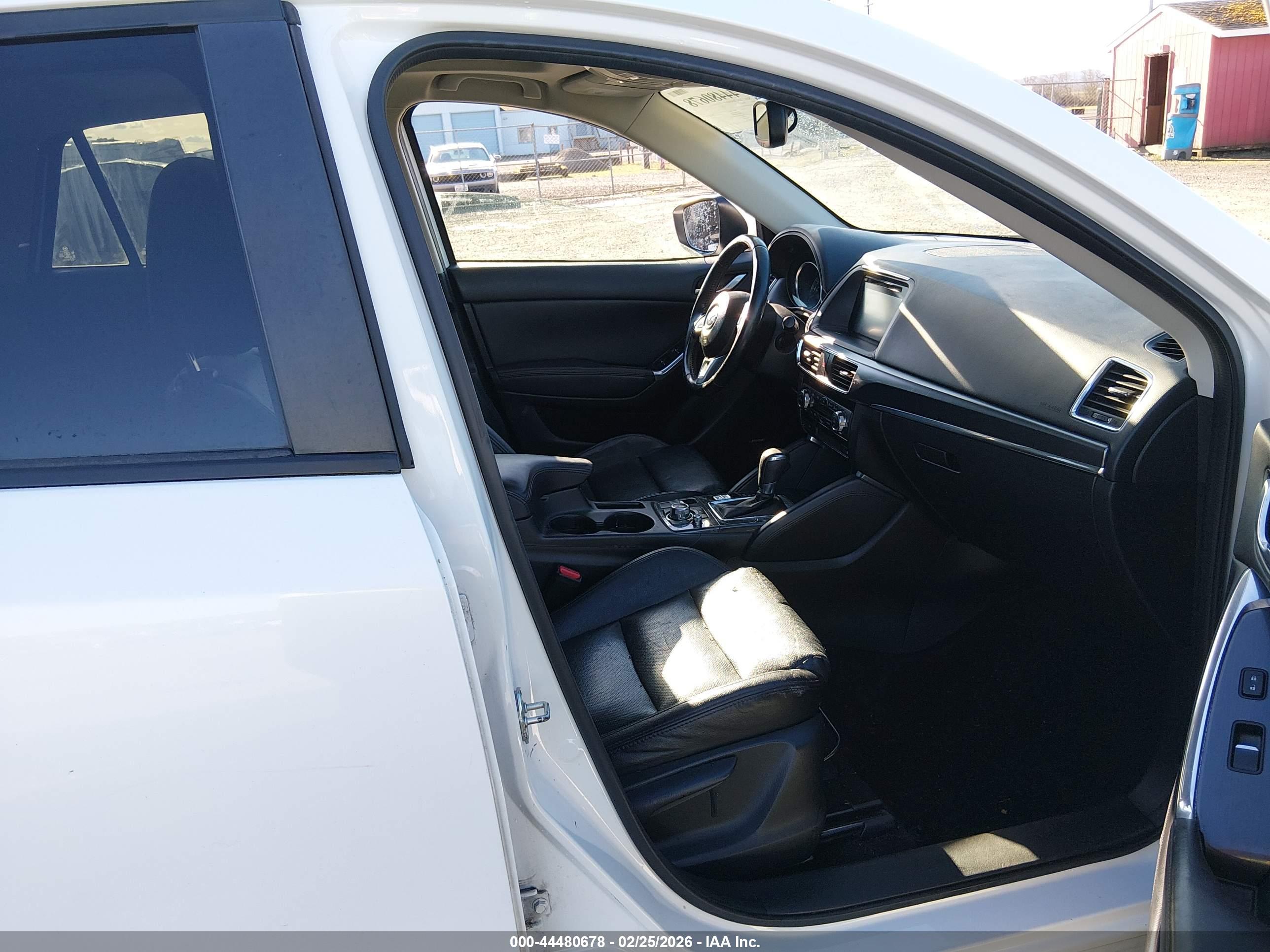 MAZDA CX-5 image 5