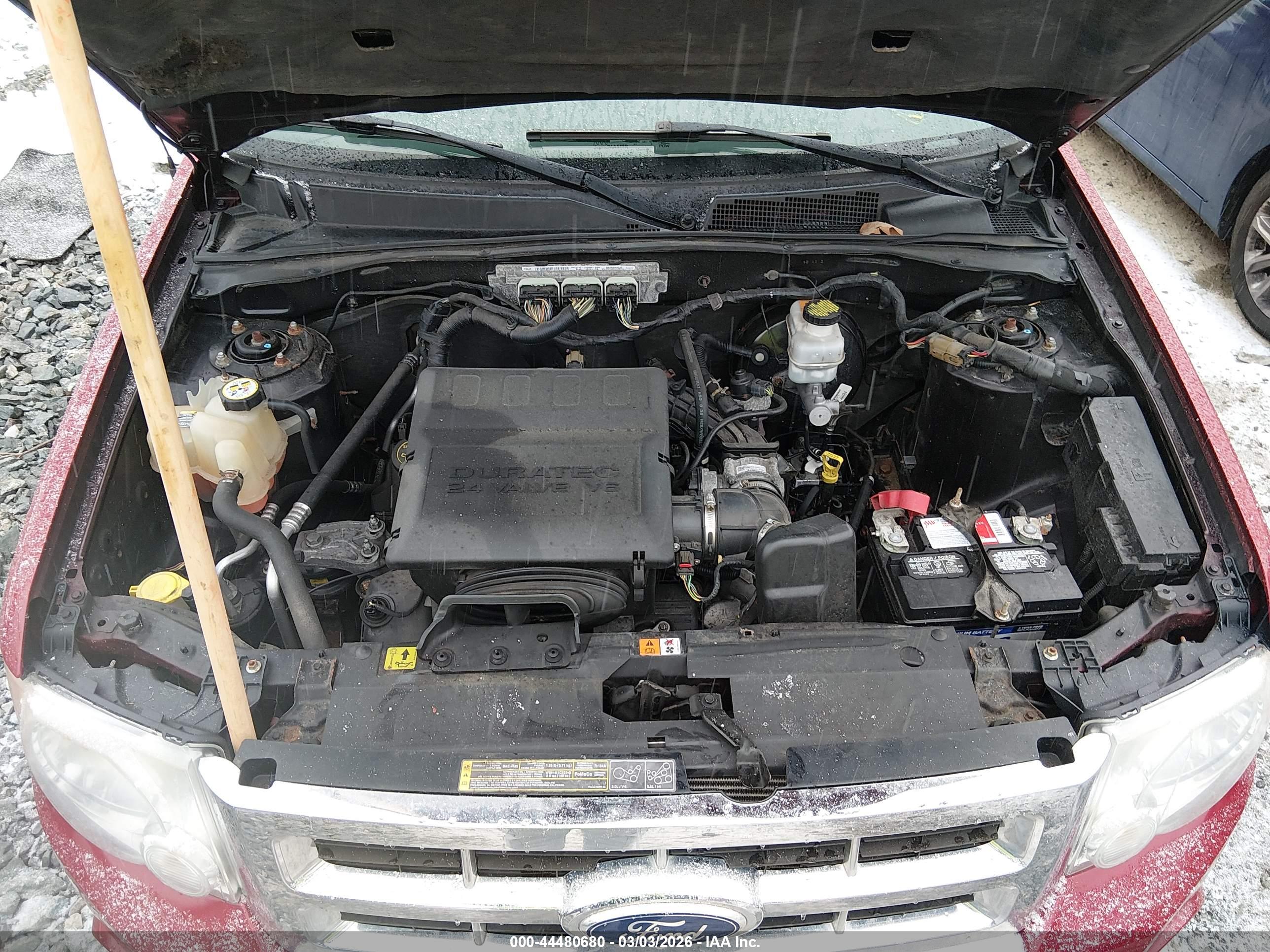 FORD ESCAPE image 10