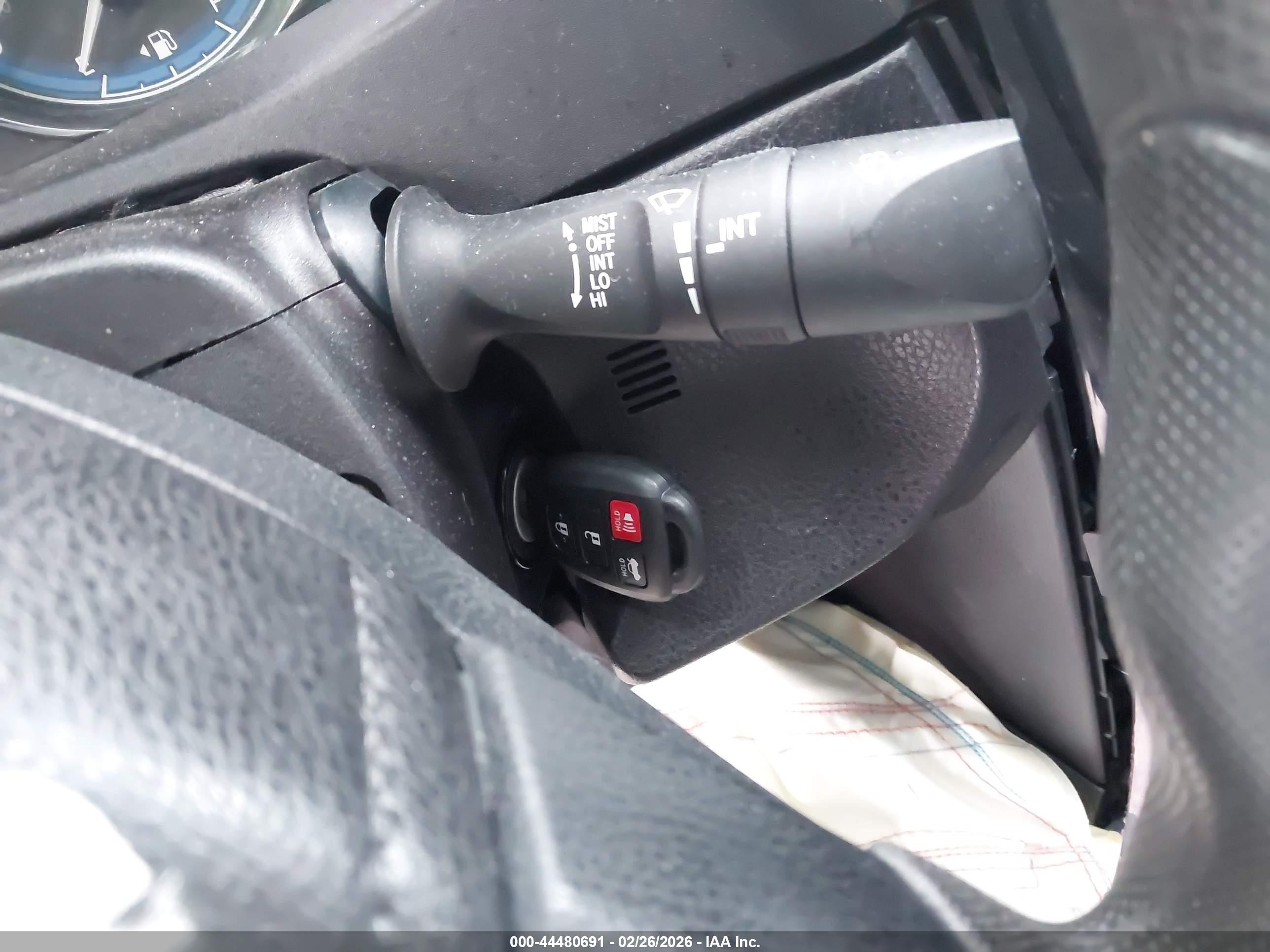 TOYOTA COROLLA image 11