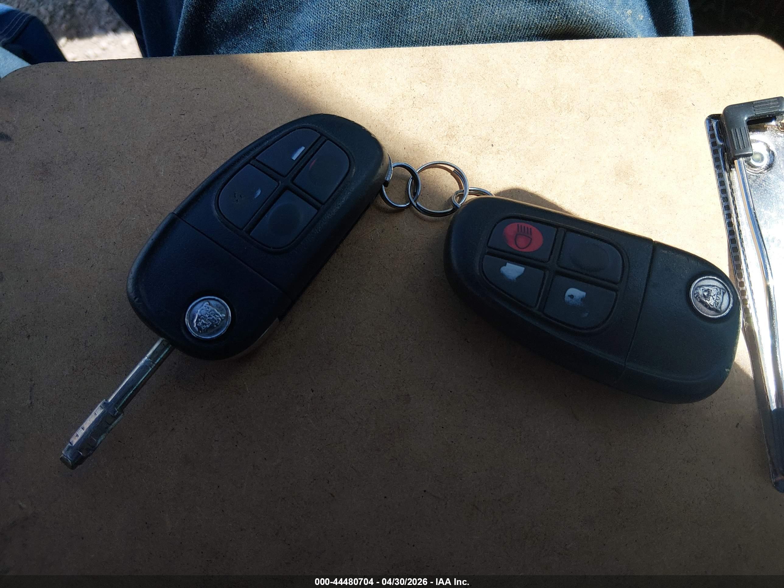 JAGUAR X-TYPE image 11