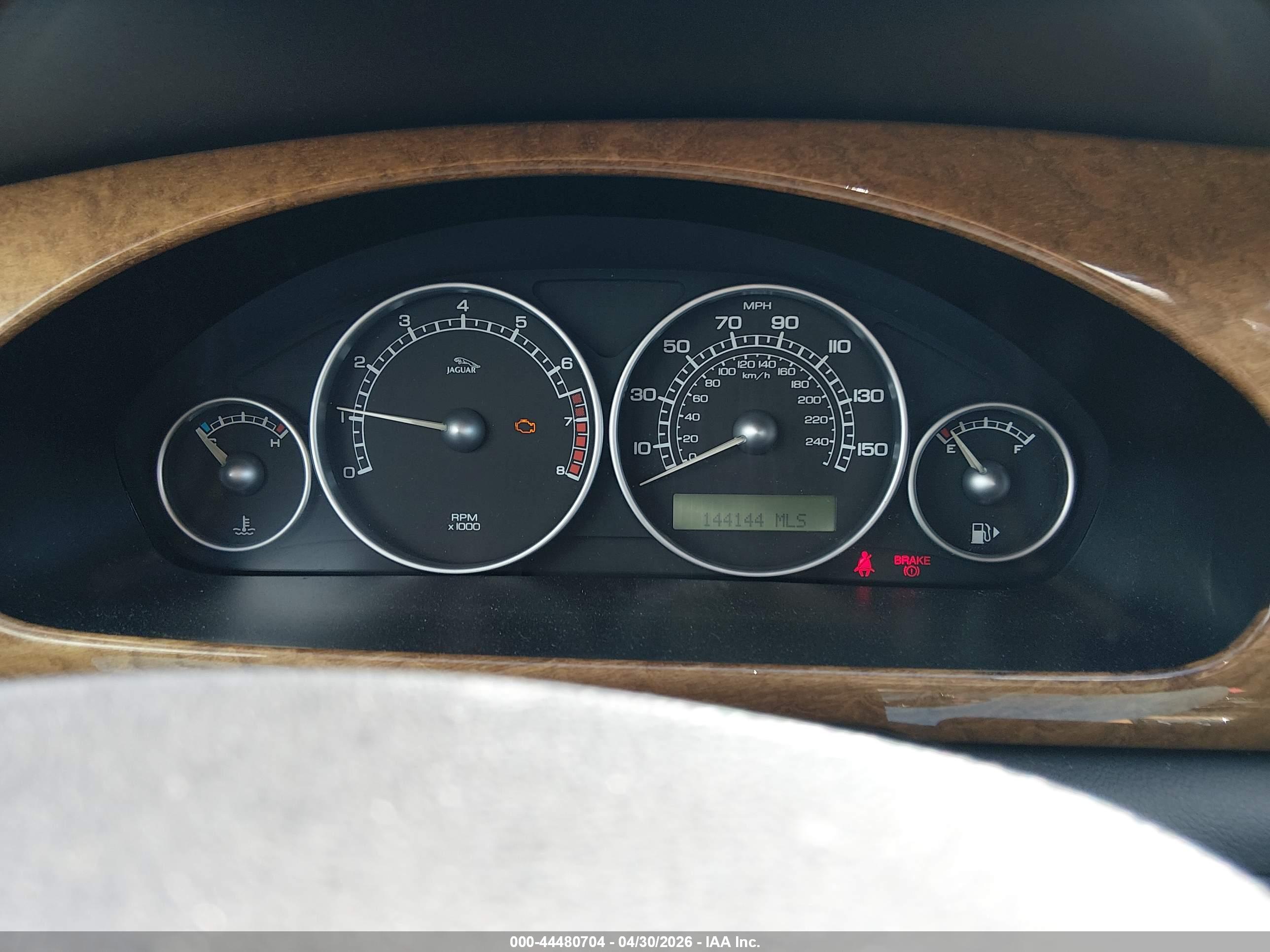 JAGUAR X-TYPE image 7
