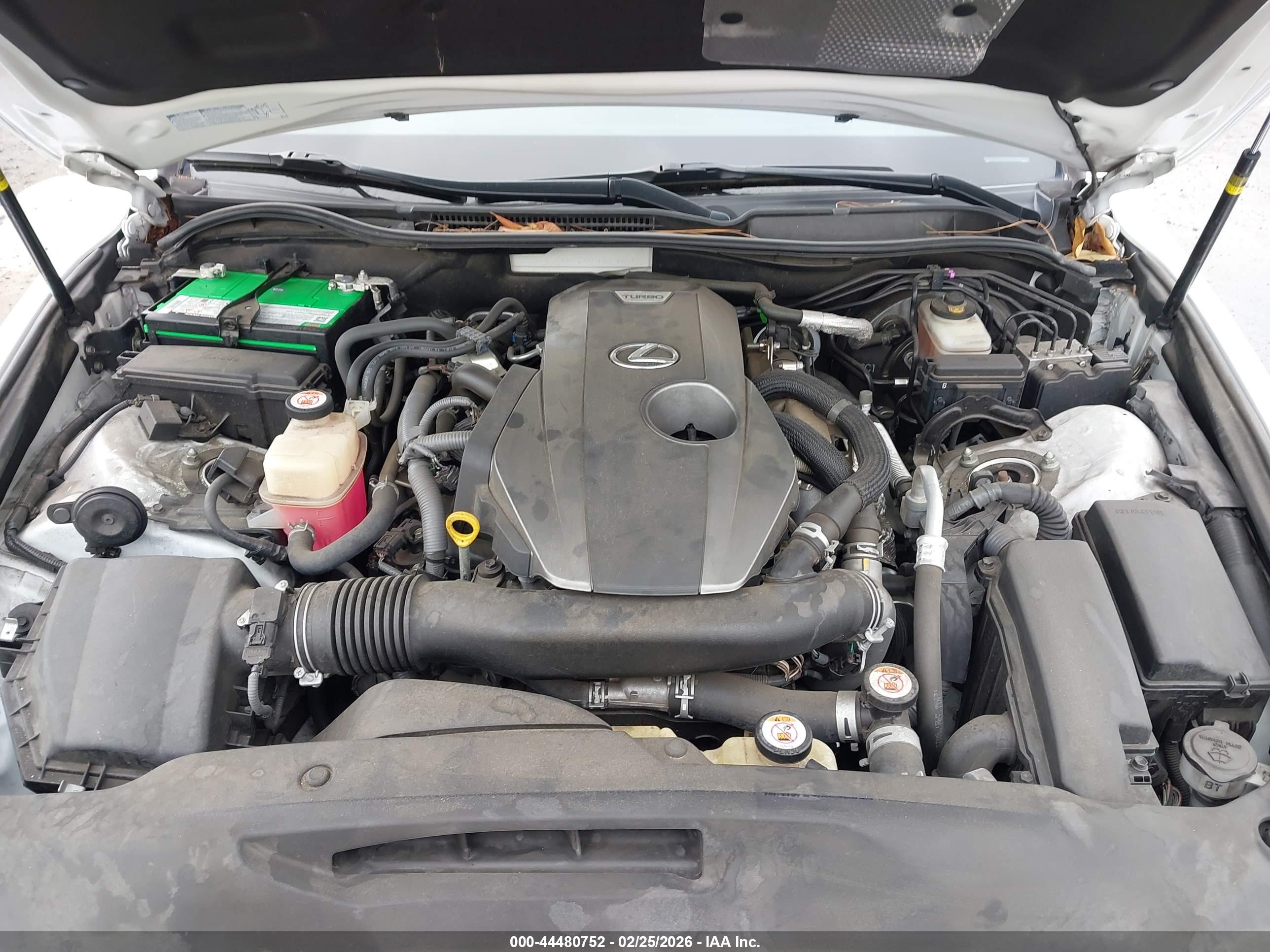 LEXUS IS image 10