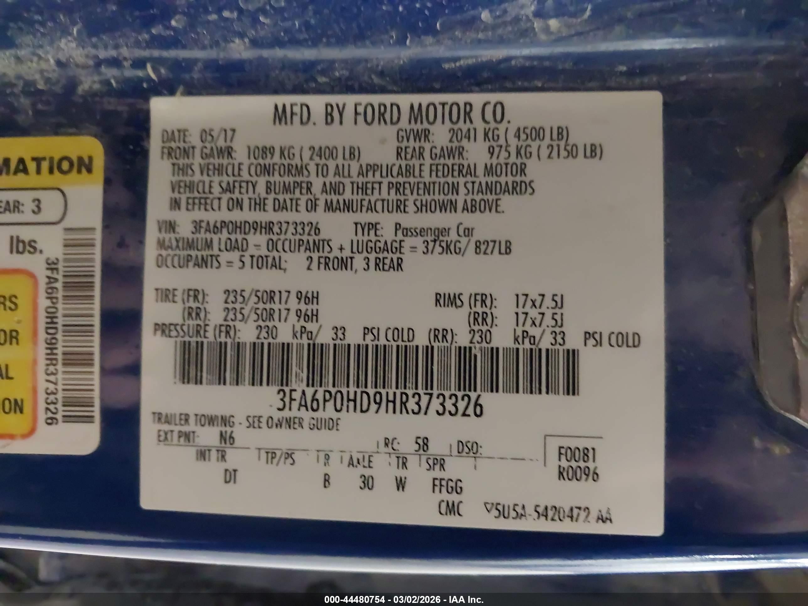 FORD FUSION image 9