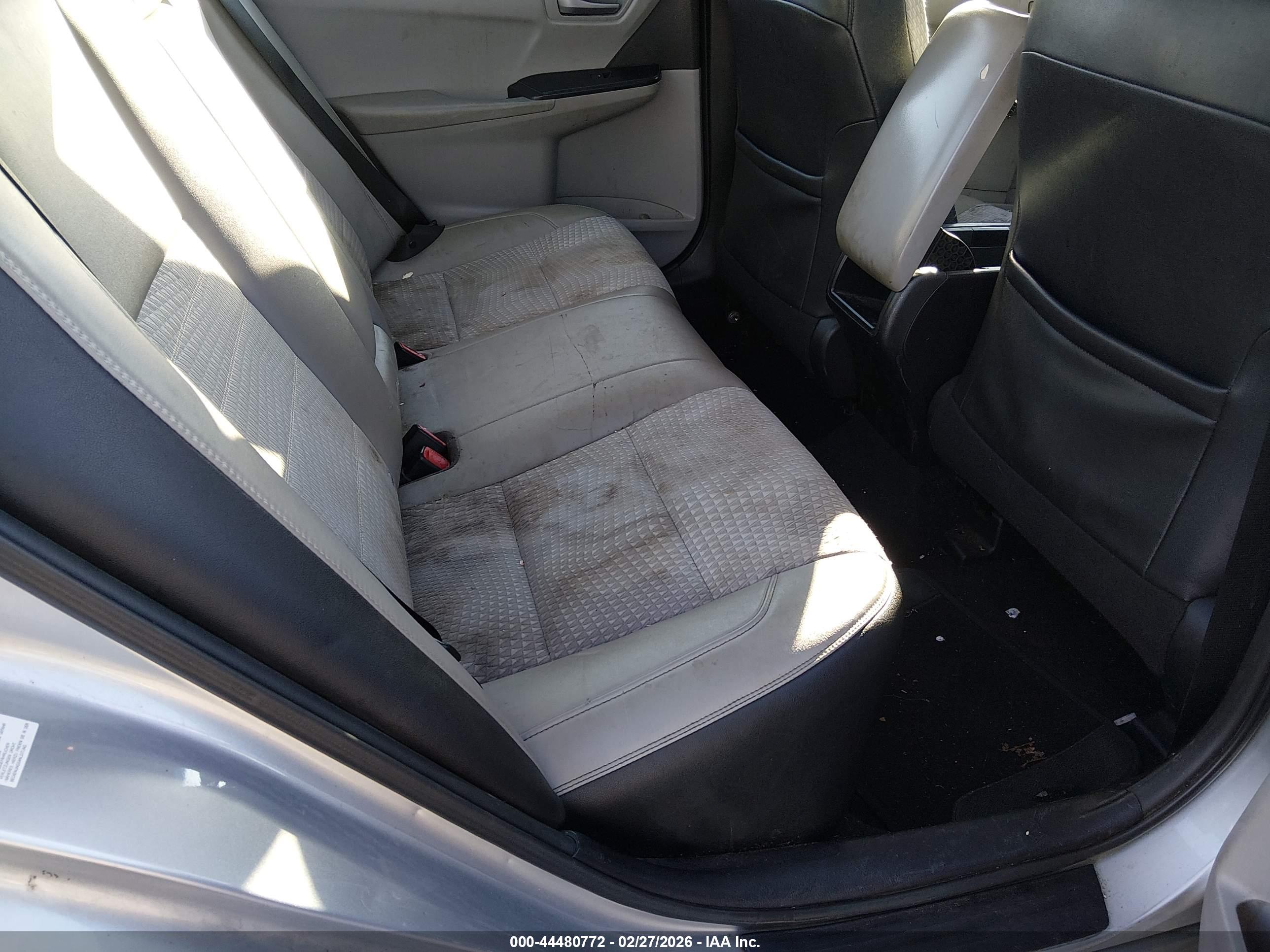 TOYOTA CAMRY image 8