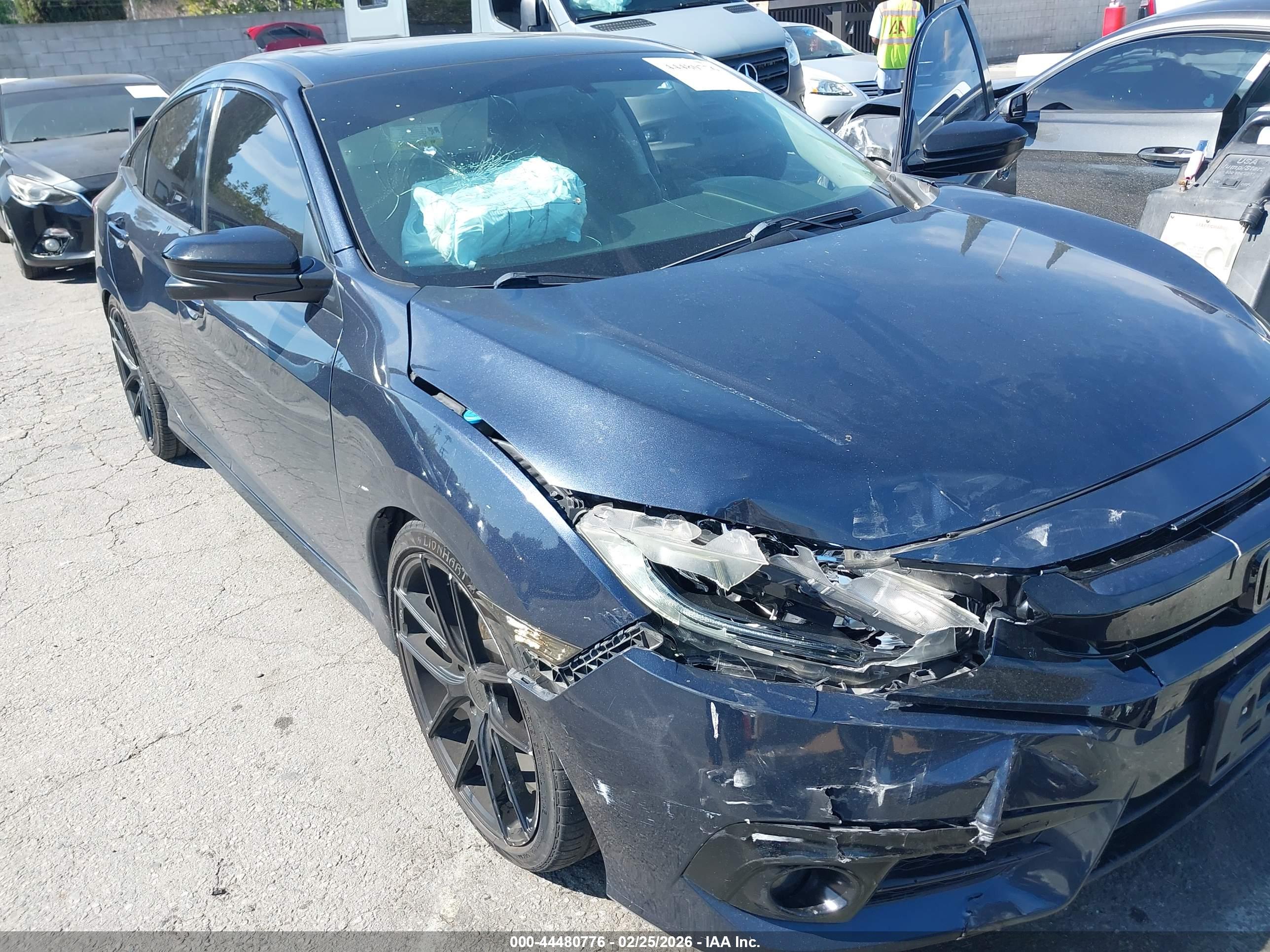 HONDA CIVIC image 6