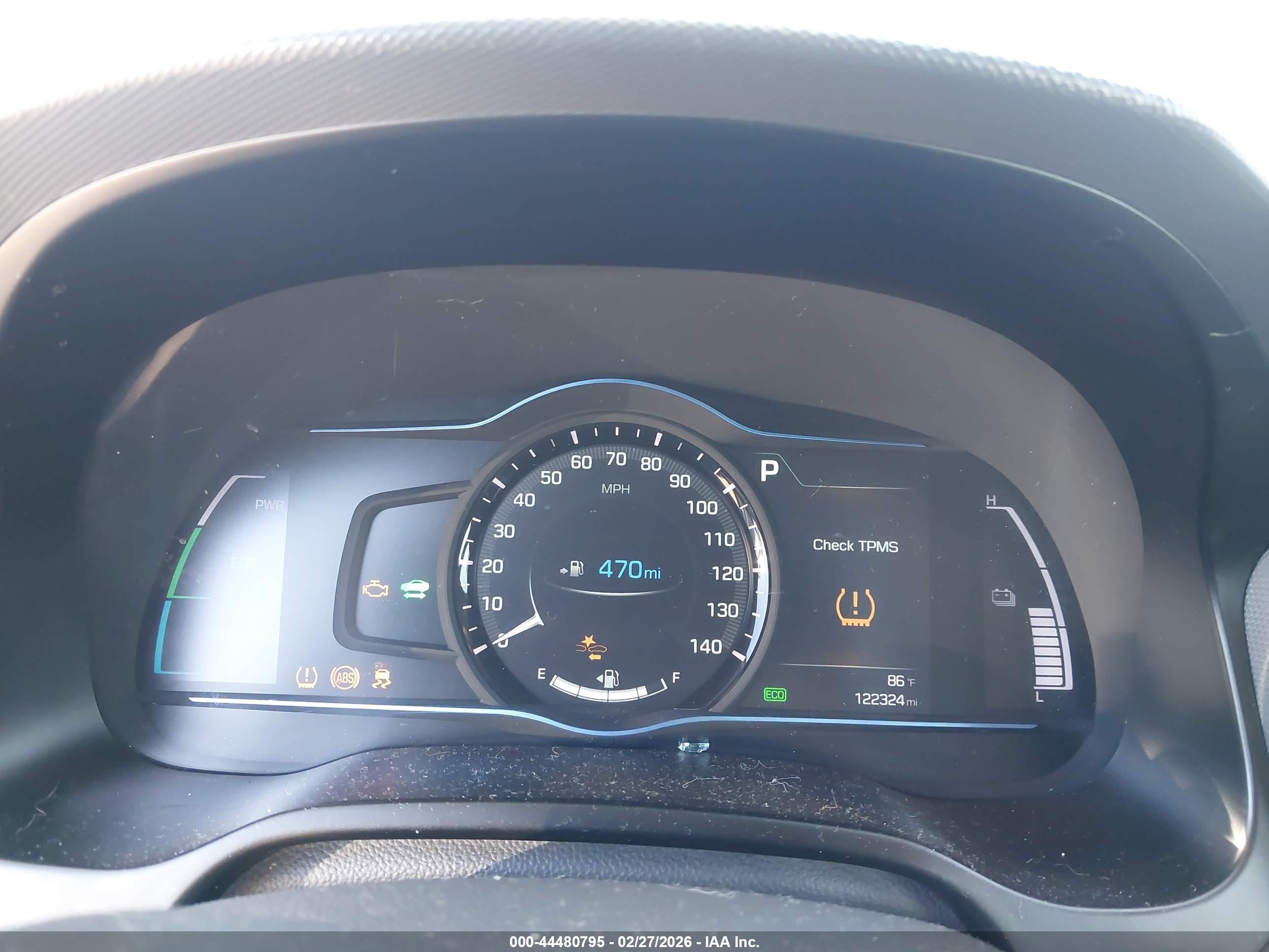 HYUNDAI IONIQ image 7