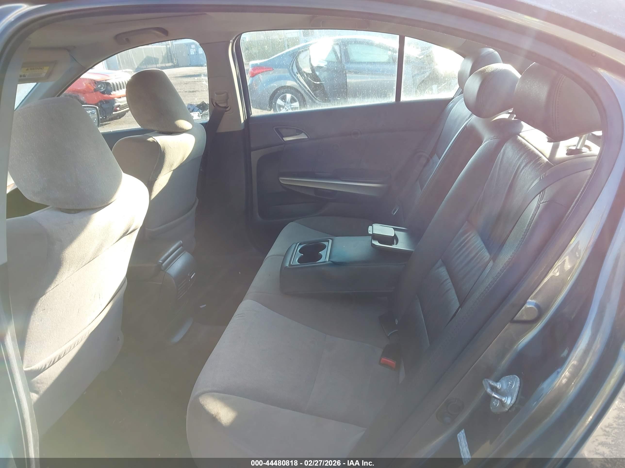 HONDA ACCORD image 8