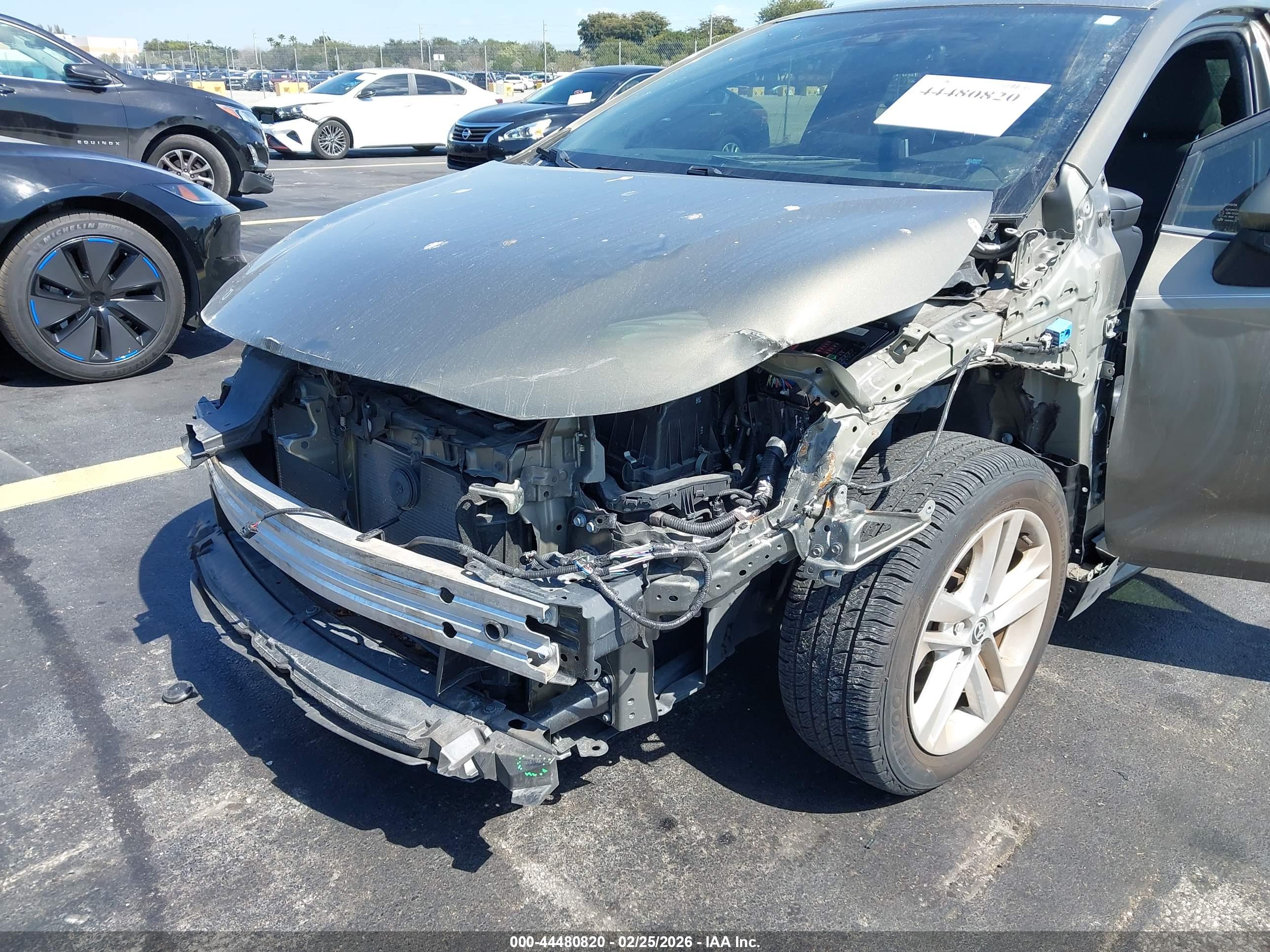 TOYOTA COROLLA image 6