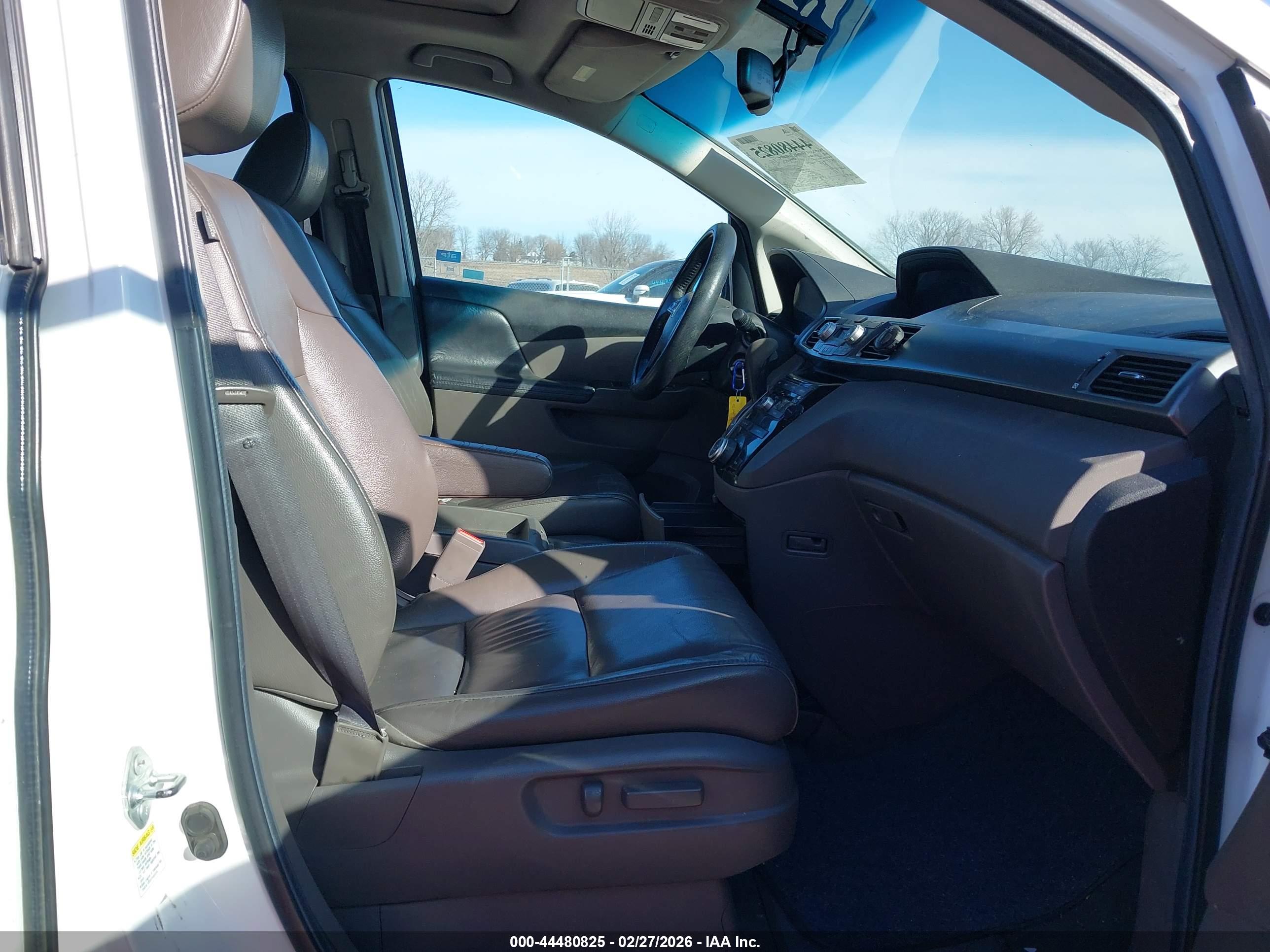 HONDA ODYSSEY image 5