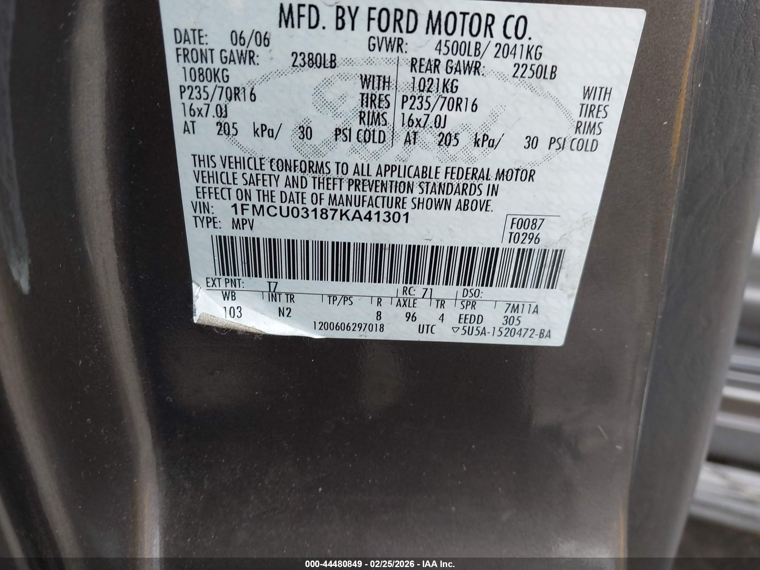 FORD ESCAPE image 9