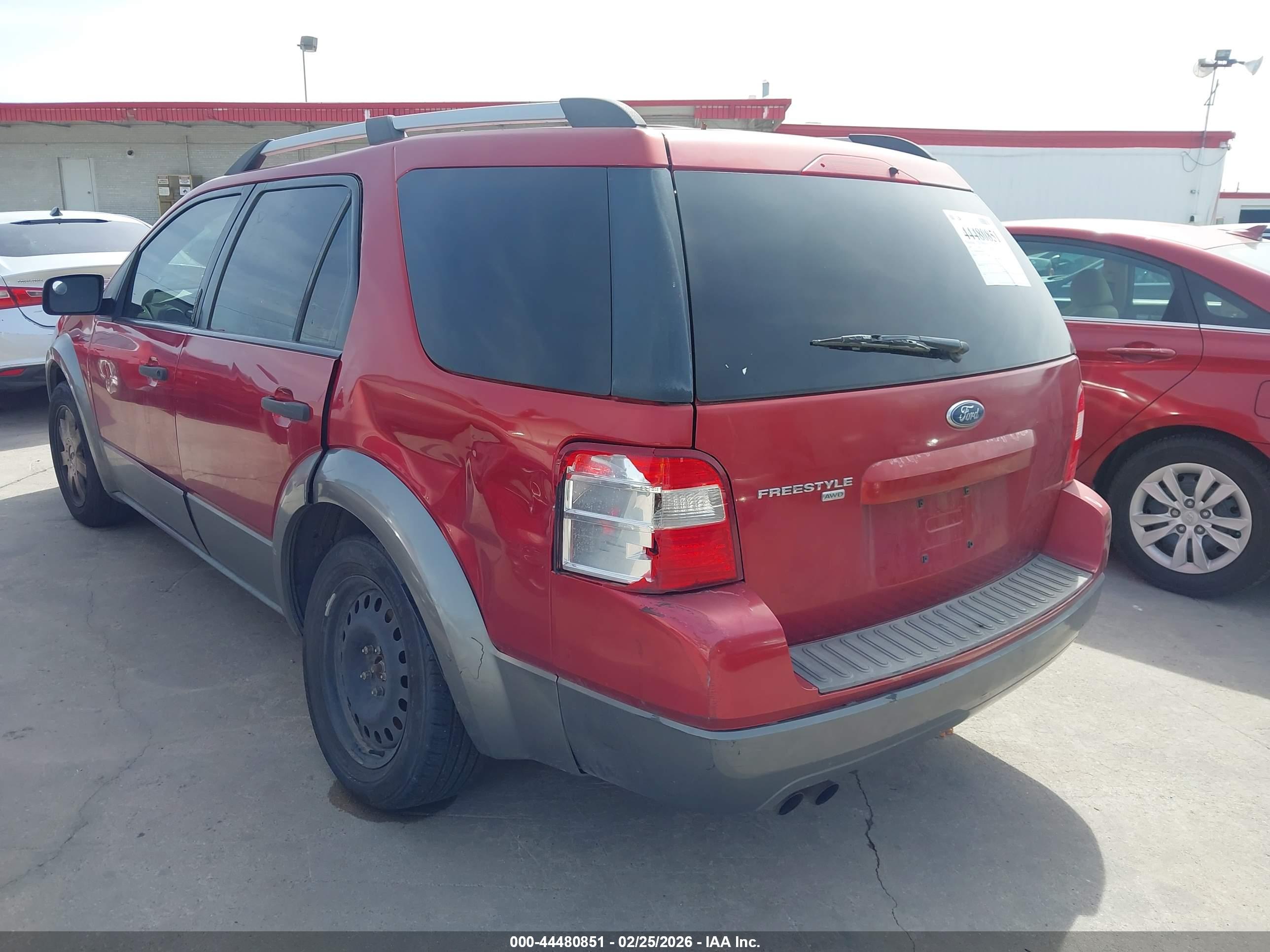 FORD FREESTYLE image 3