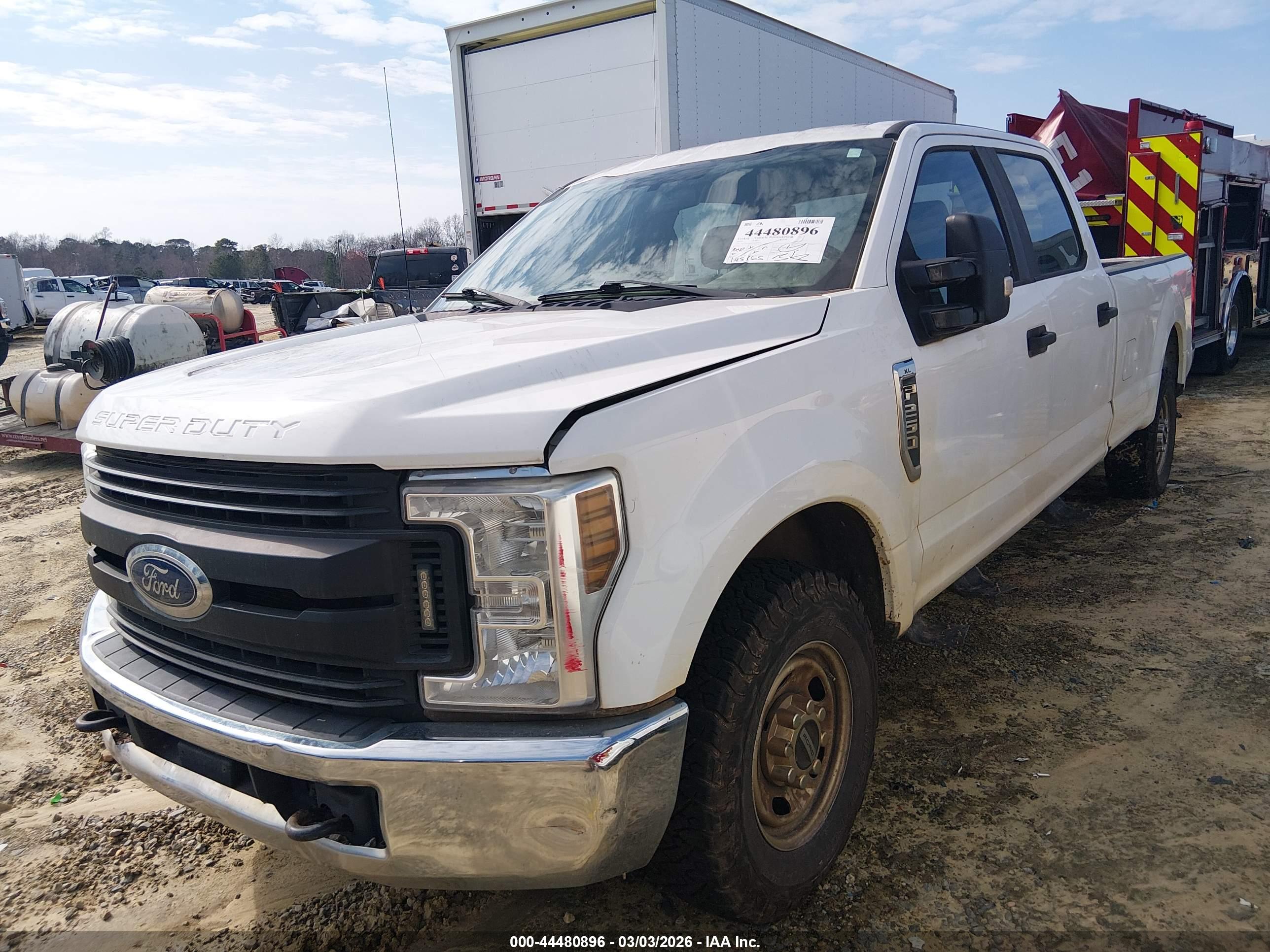 FORD F-250 image 2