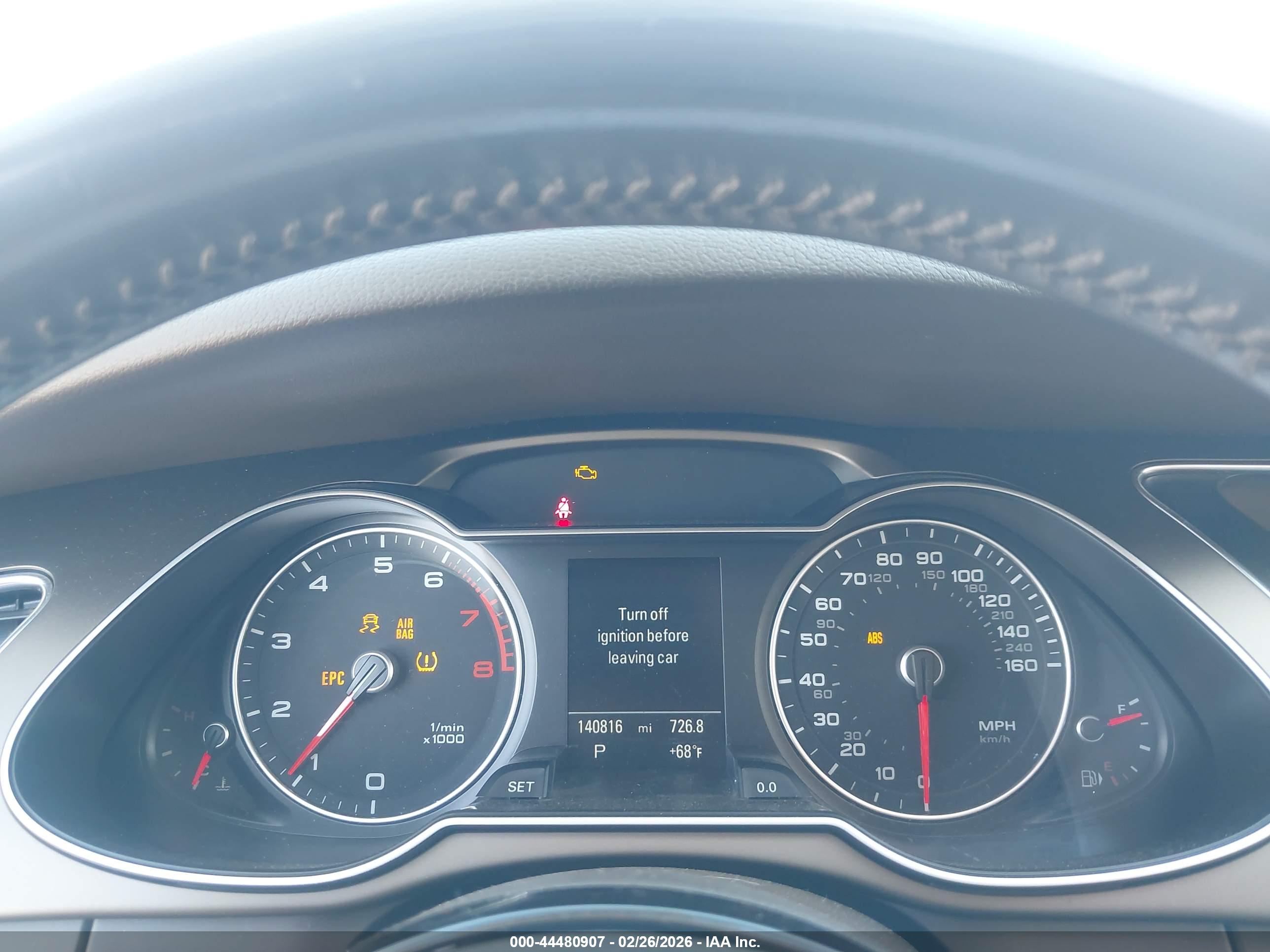 AUDI A4 image 7