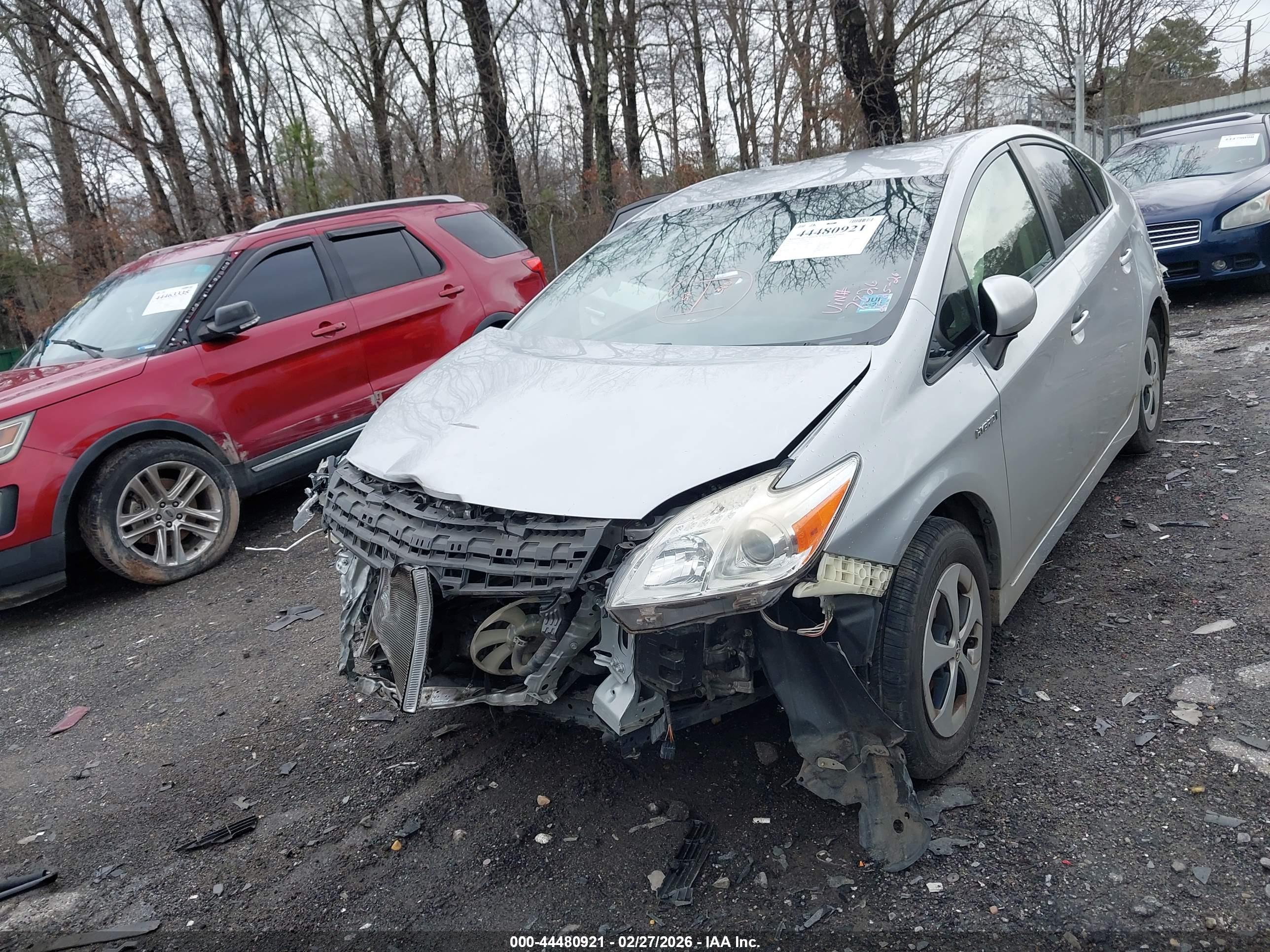 TOYOTA PRIUS image 6
