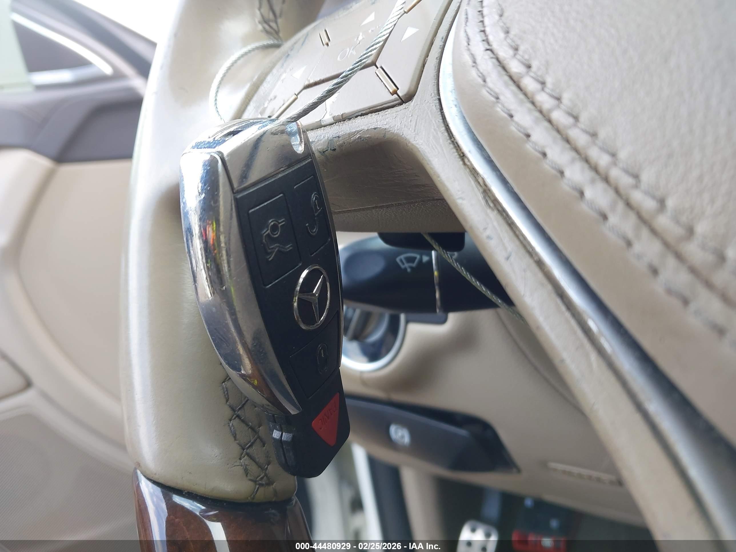 MERCEDES-BENZ CLS image 11