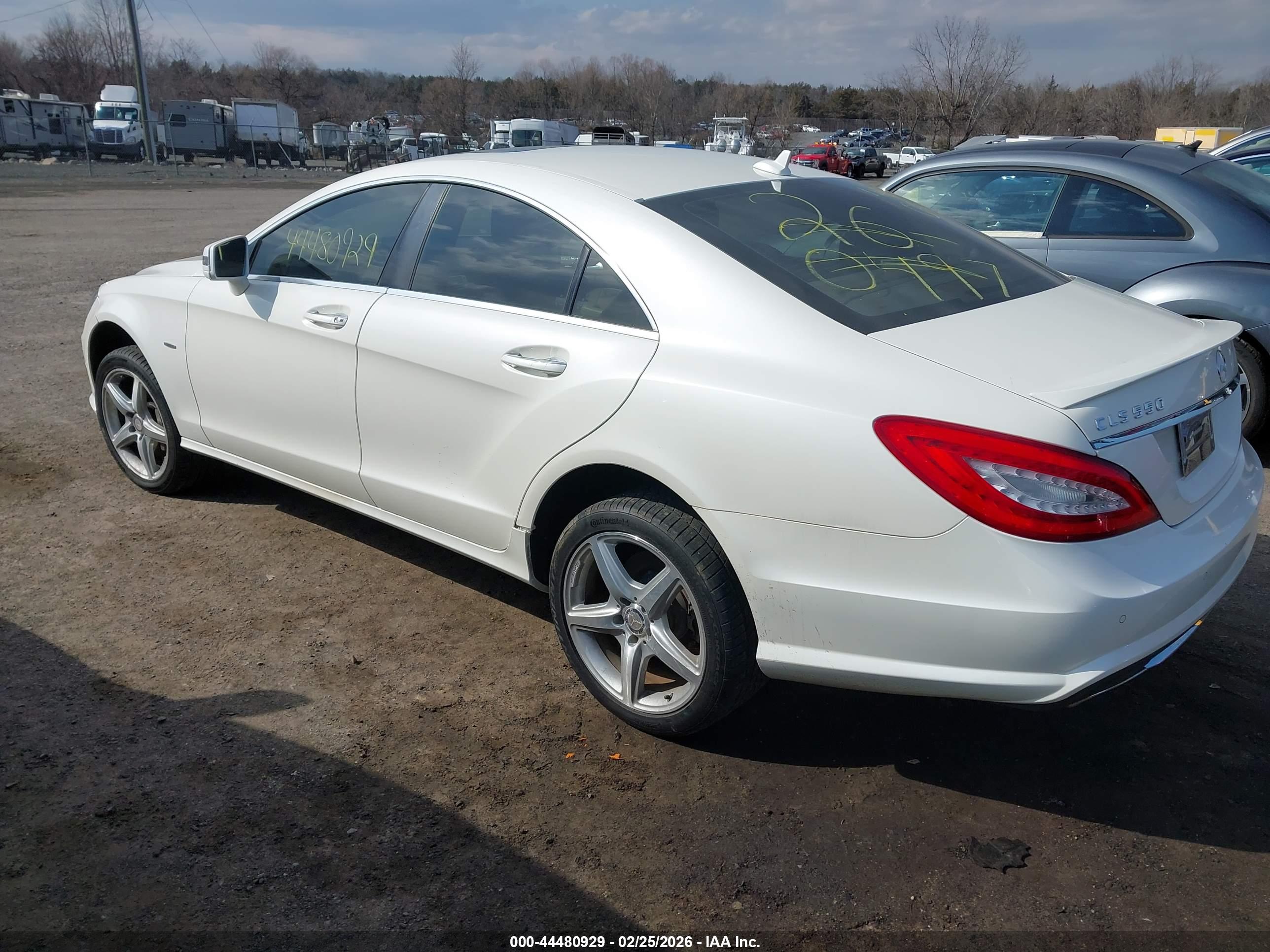 MERCEDES-BENZ CLS image 3