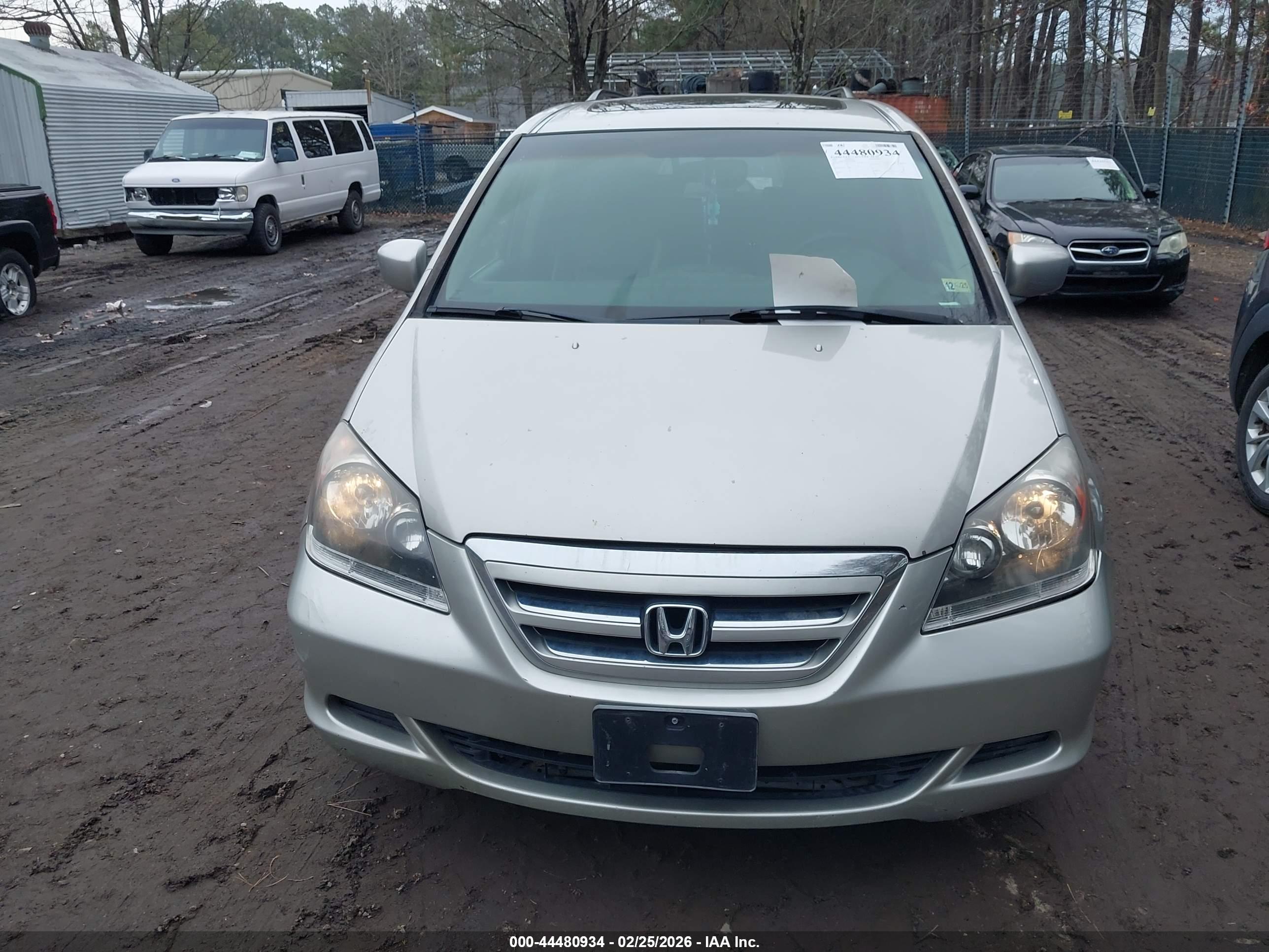 HONDA ODYSSEY image 6