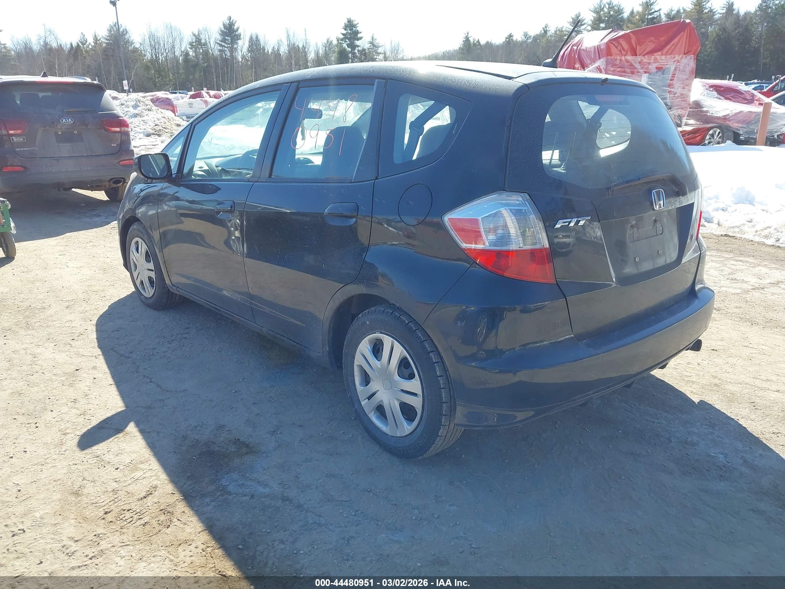 HONDA FIT image 3