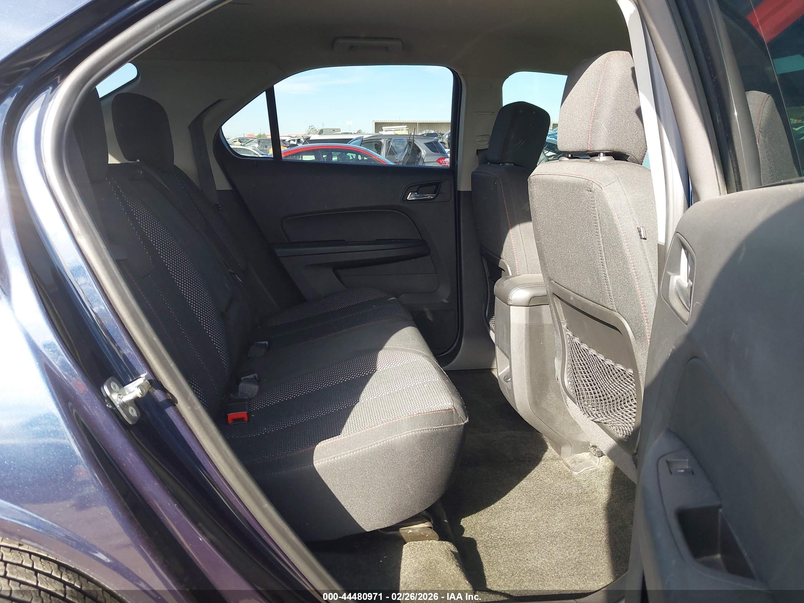 CHEVROLET EQUINOX image 8