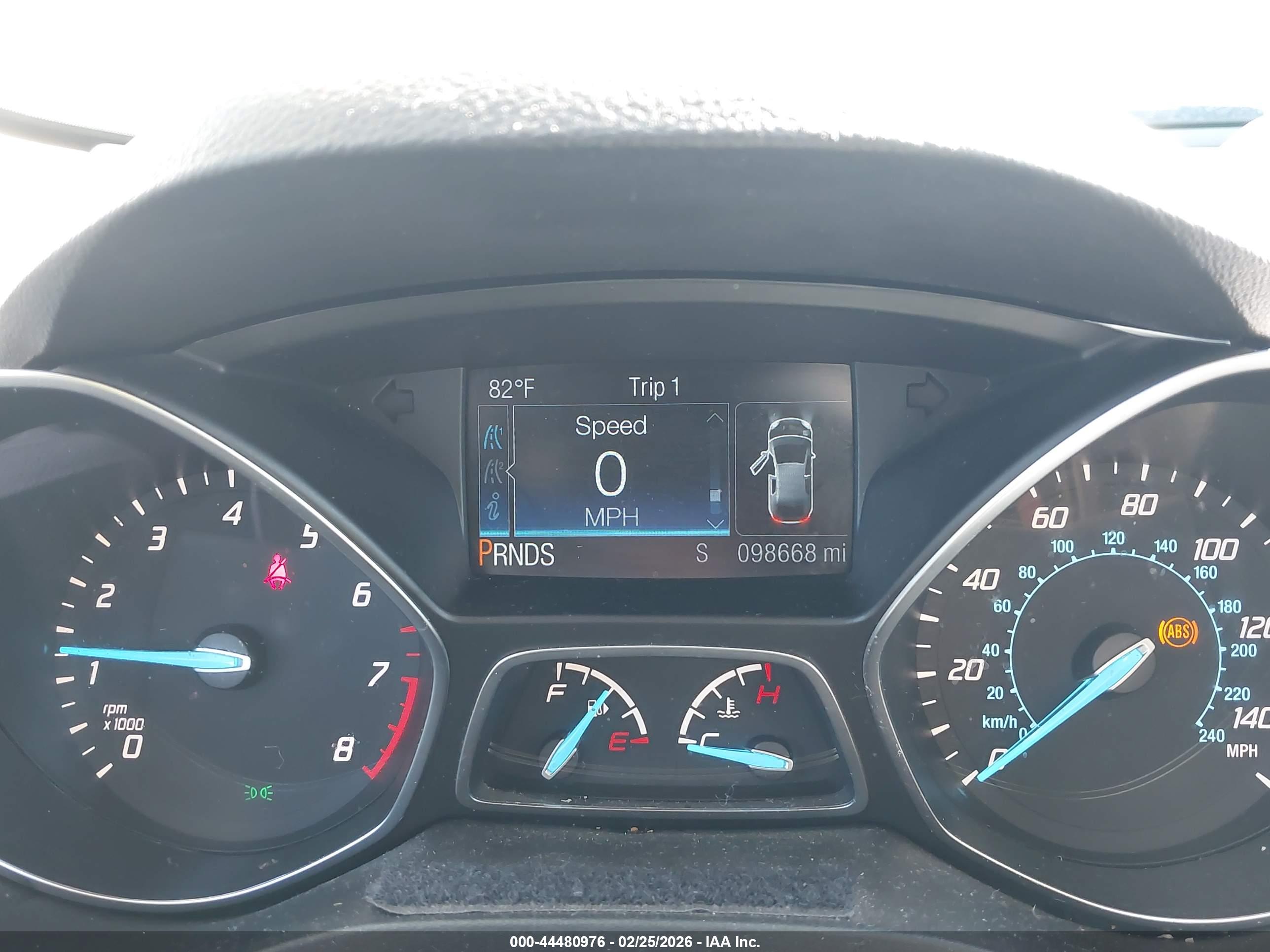 FORD ESCAPE image 7