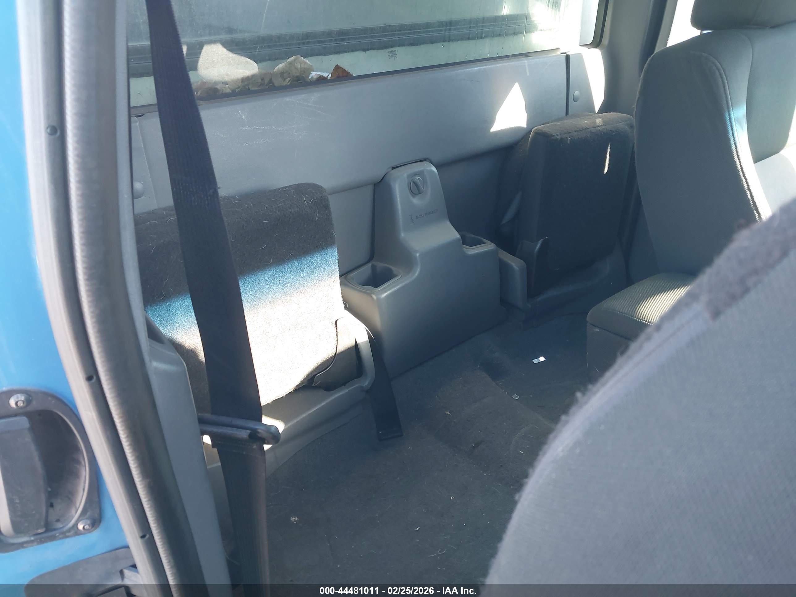 FORD RANGER image 8