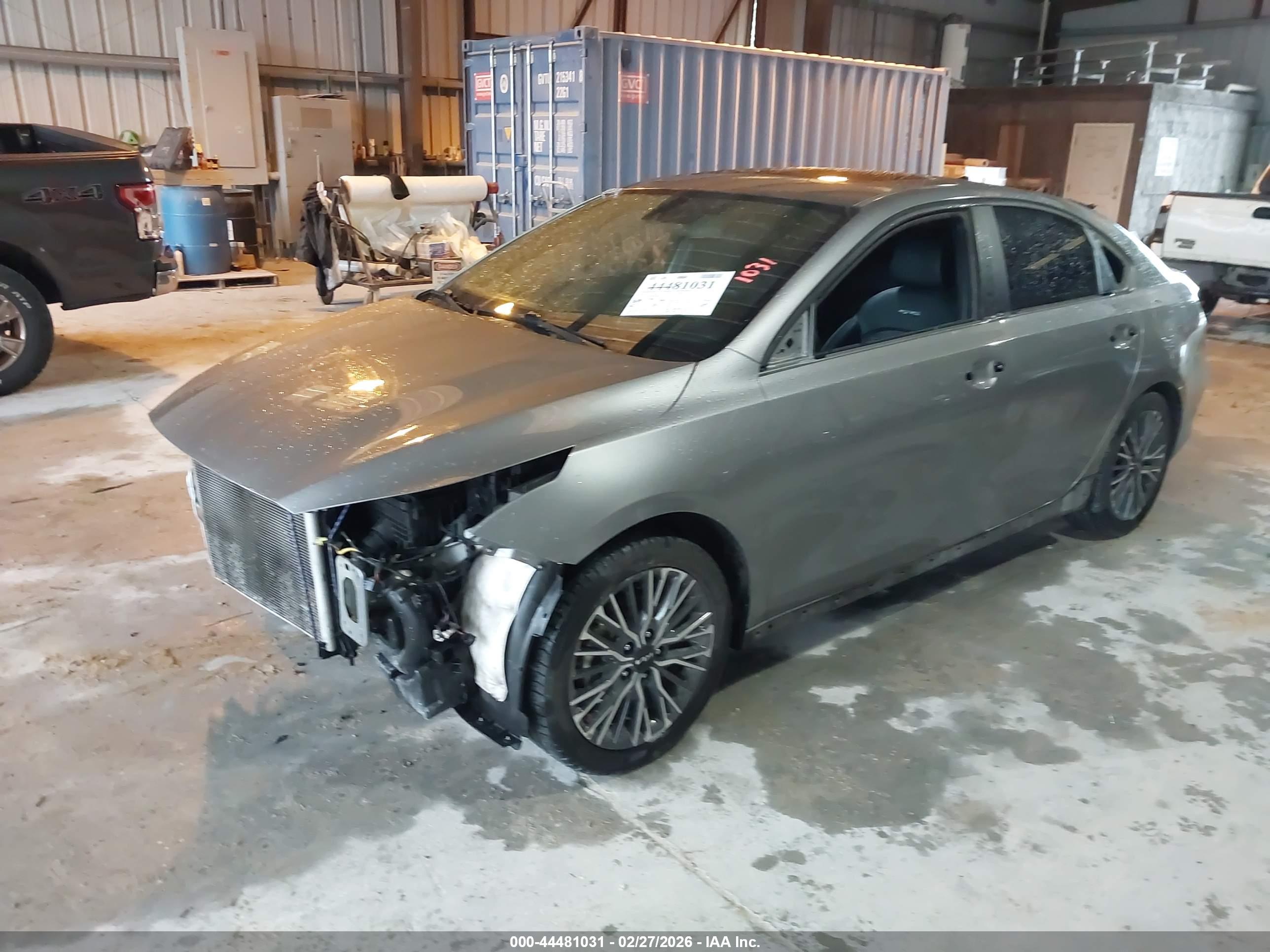 KIA FORTE image 2