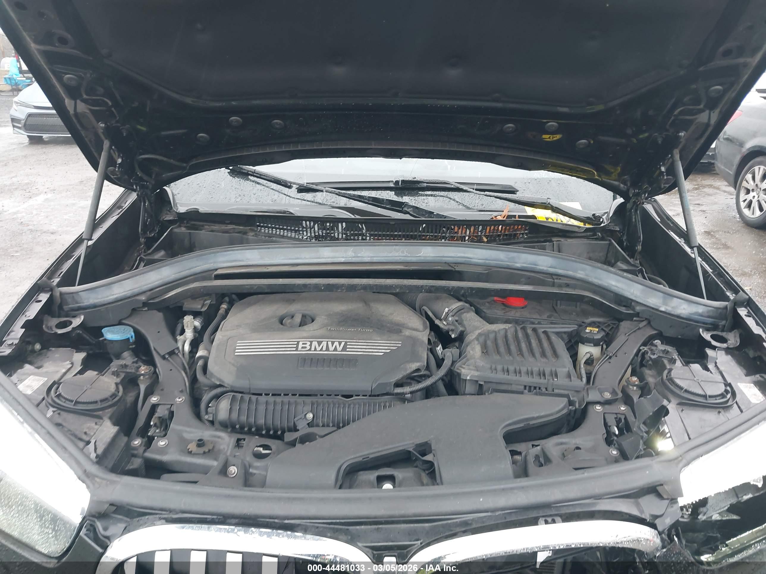 BMW X1 image 10