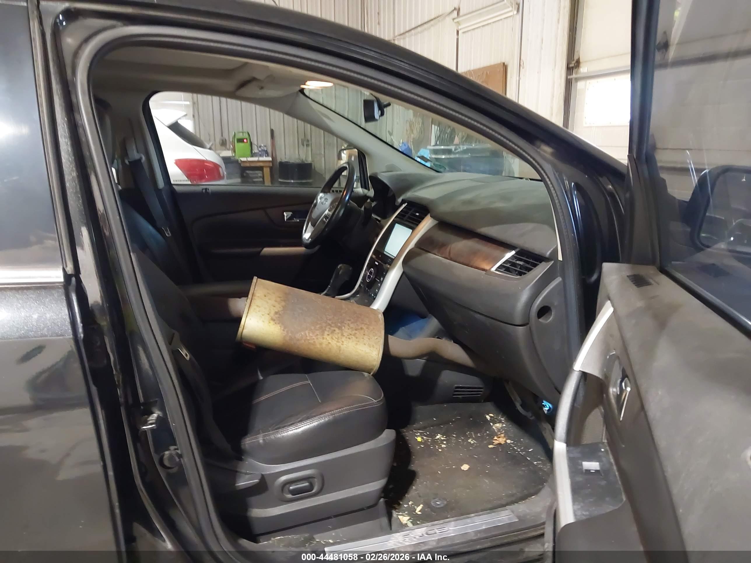 FORD EDGE image 5