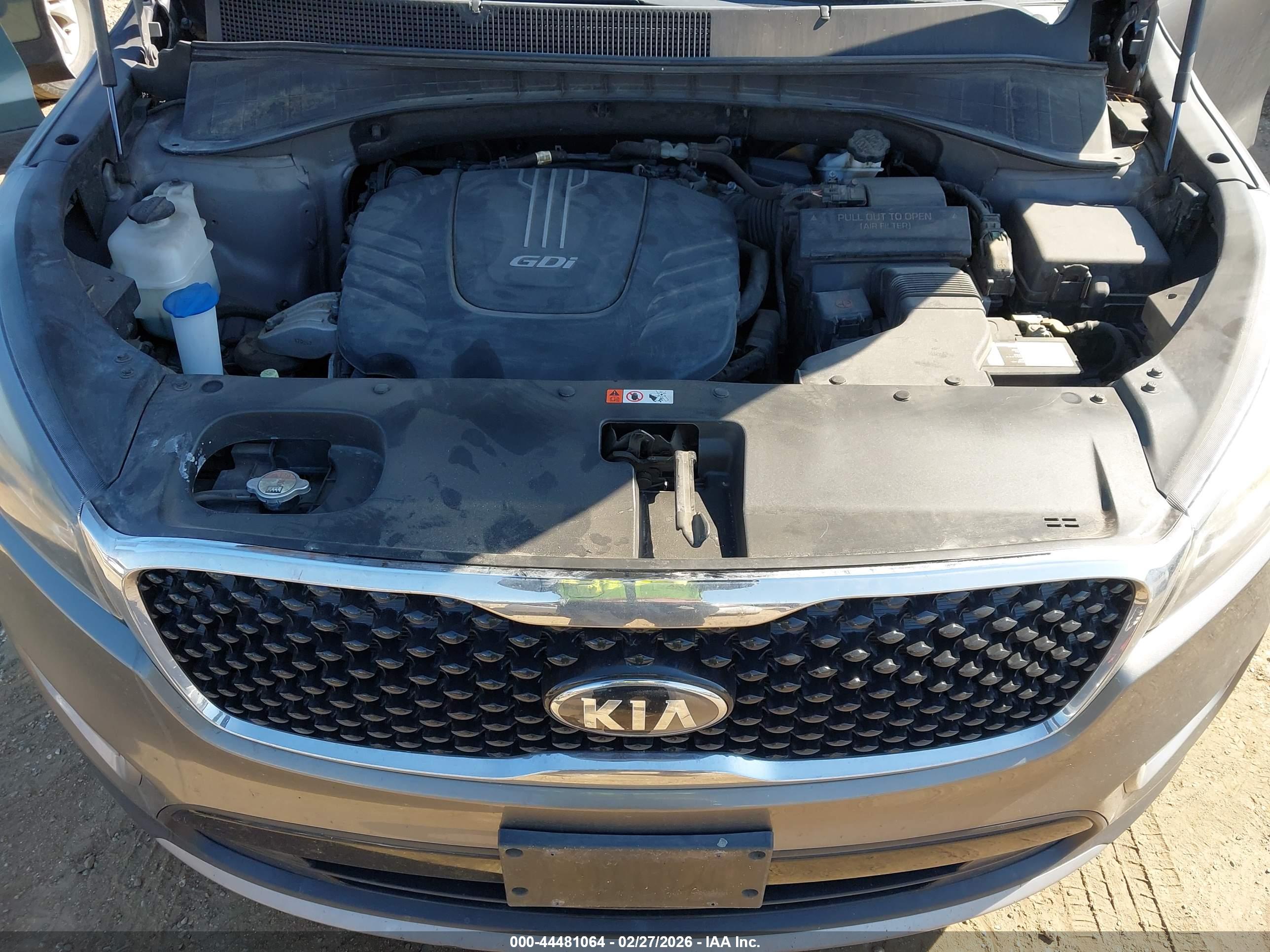 KIA SORENTO image 10