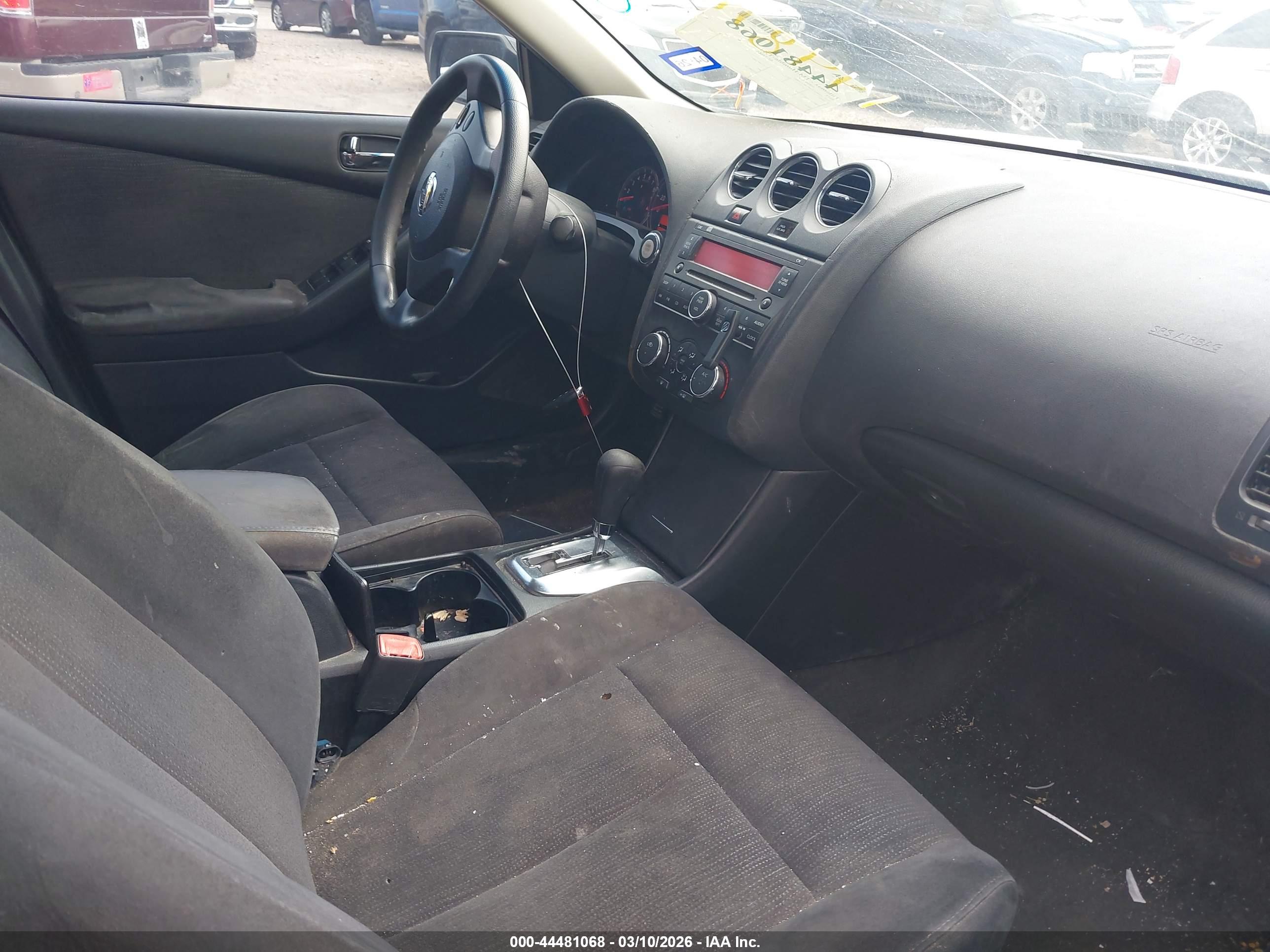 NISSAN ALTIMA image 5