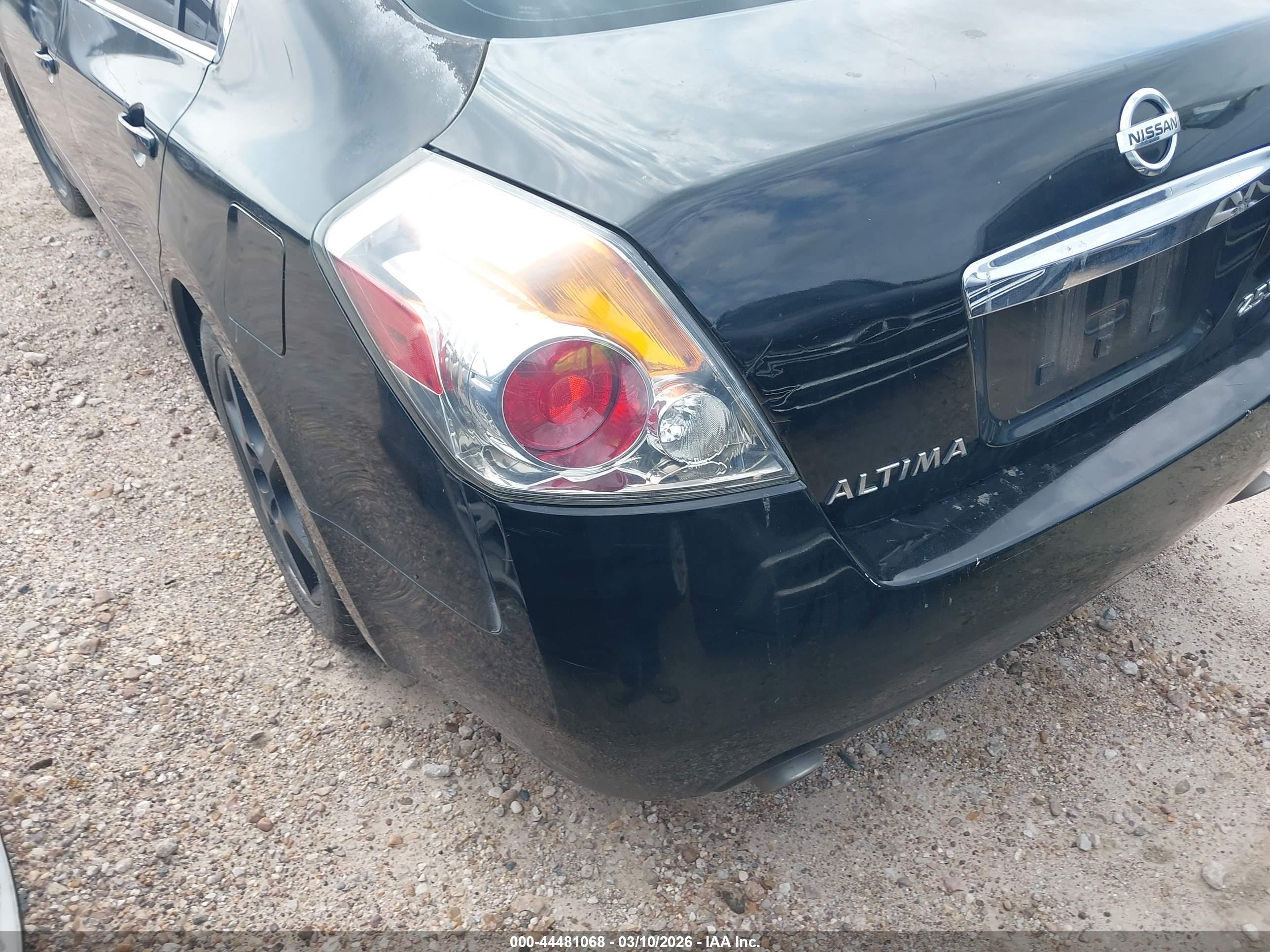 NISSAN ALTIMA image 6