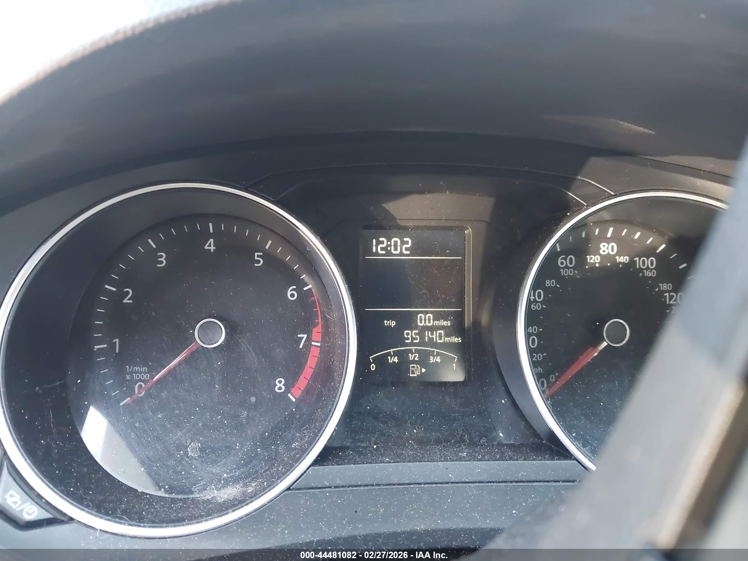 VOLKSWAGEN JETTA image 7