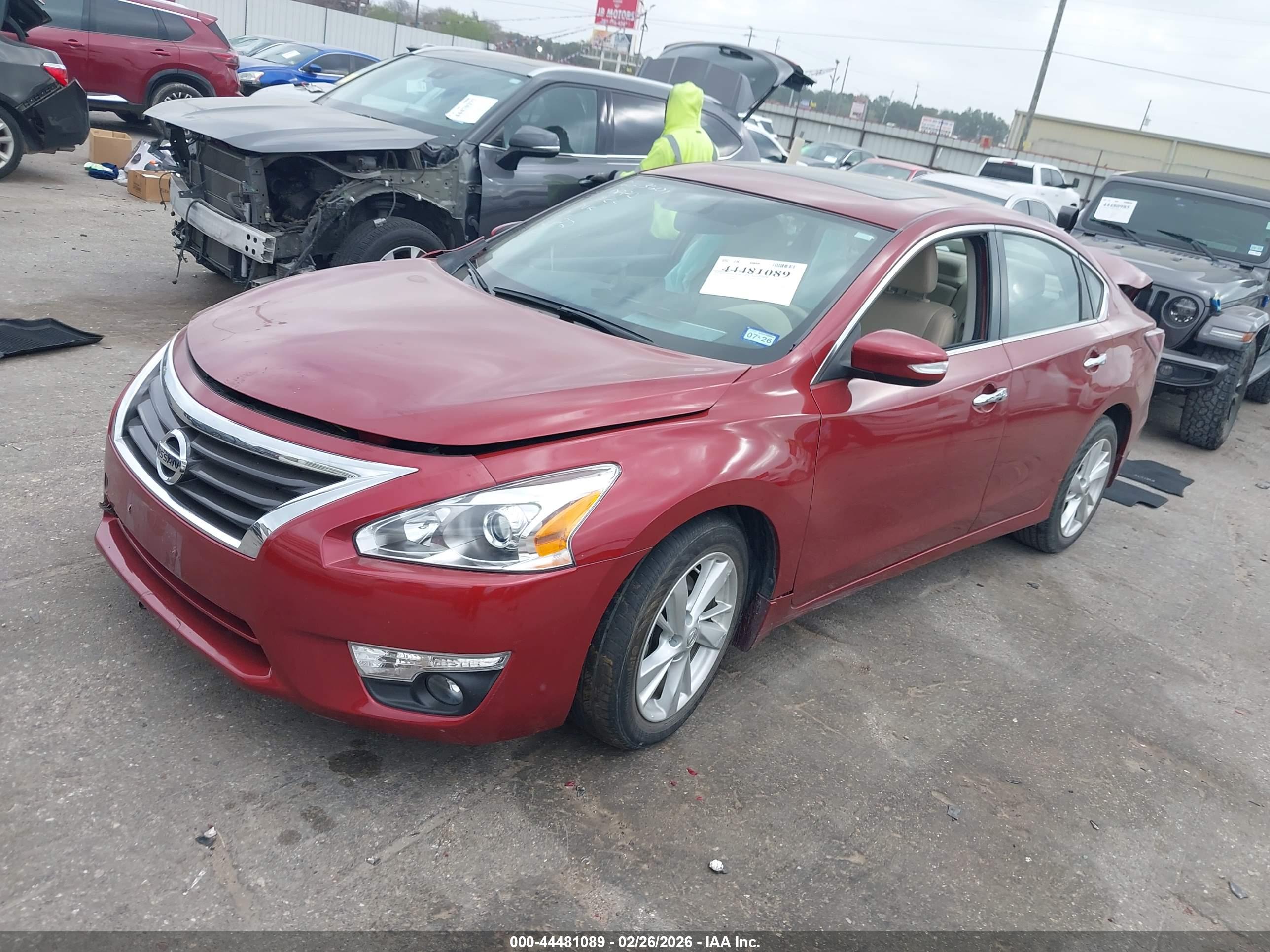 NISSAN ALTIMA image 2