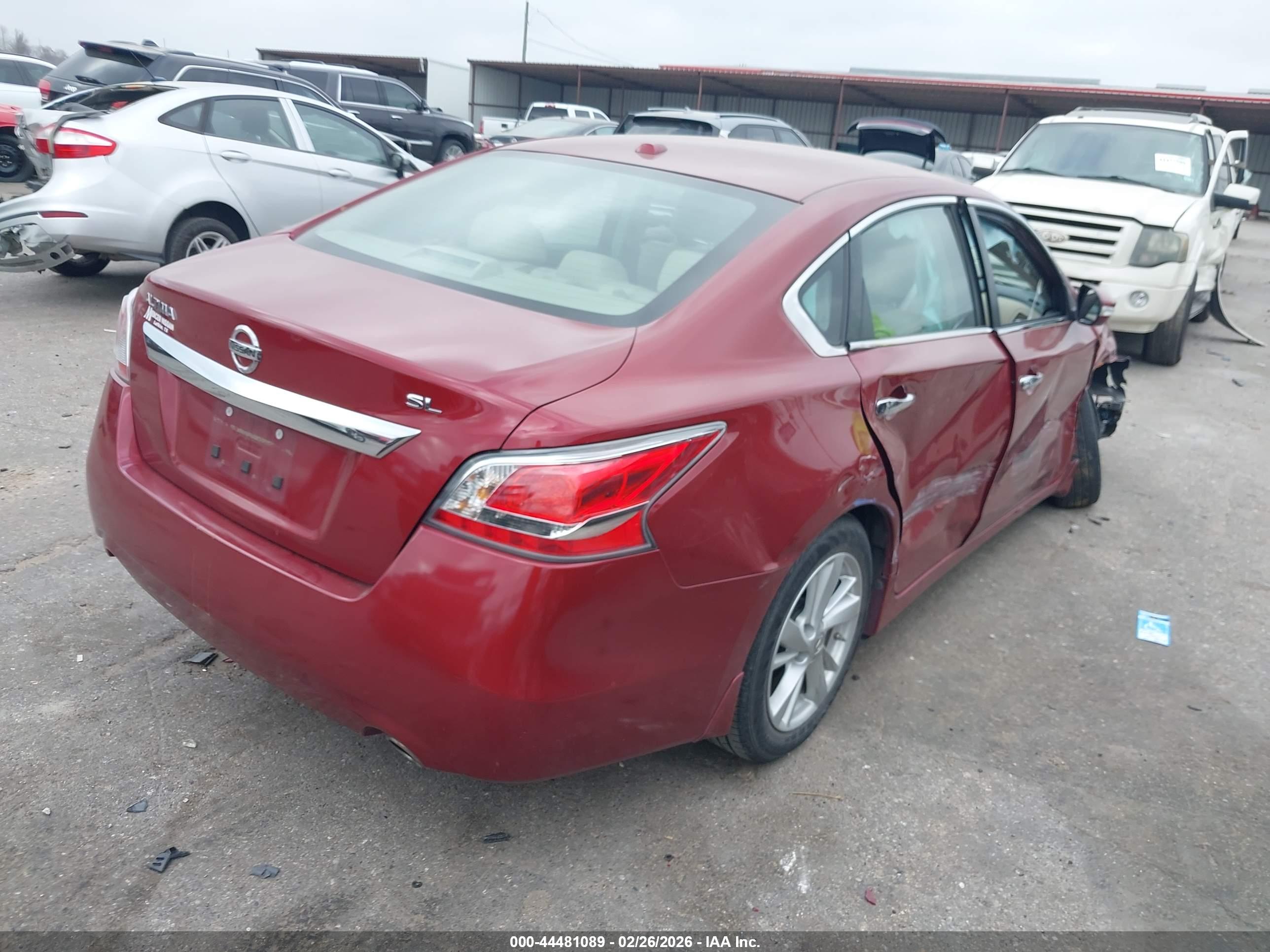 NISSAN ALTIMA image 4