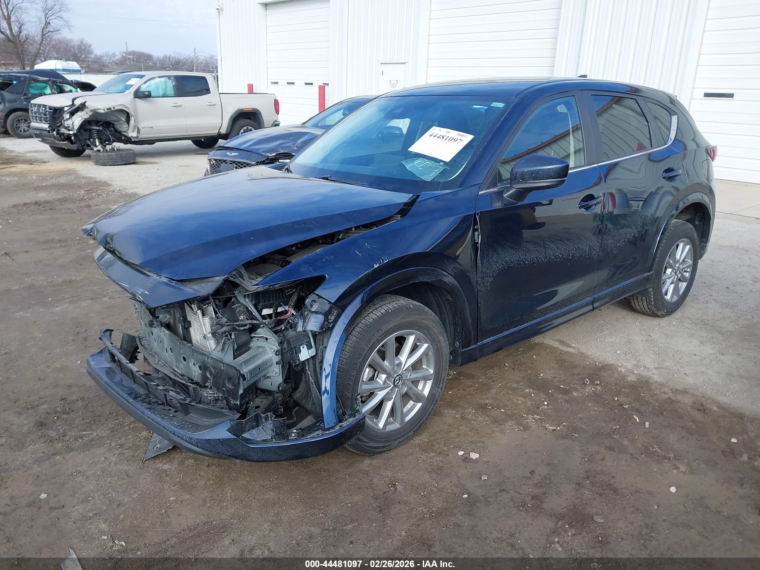 MAZDA CX-5 image 2
