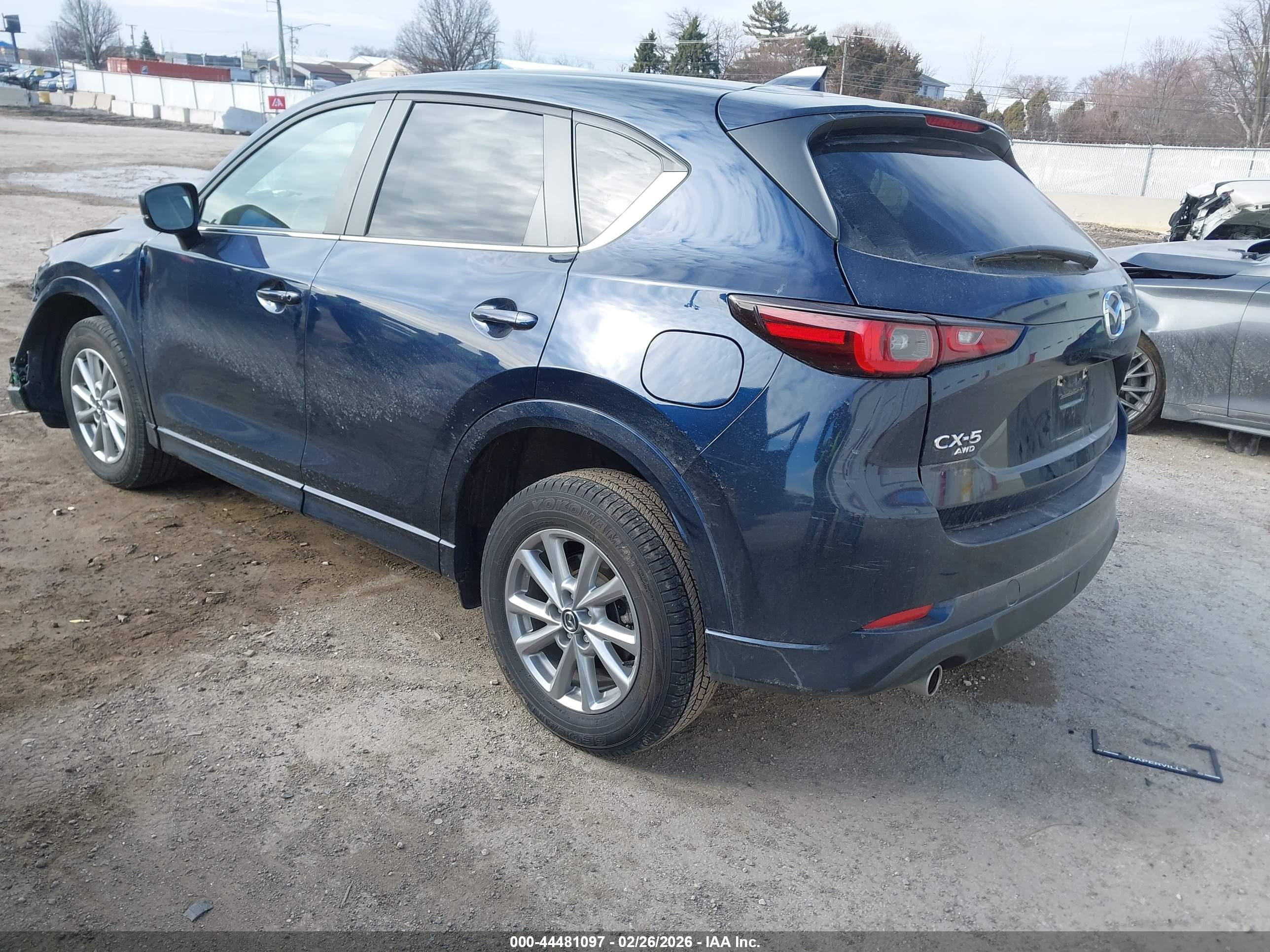 MAZDA CX-5 image 3