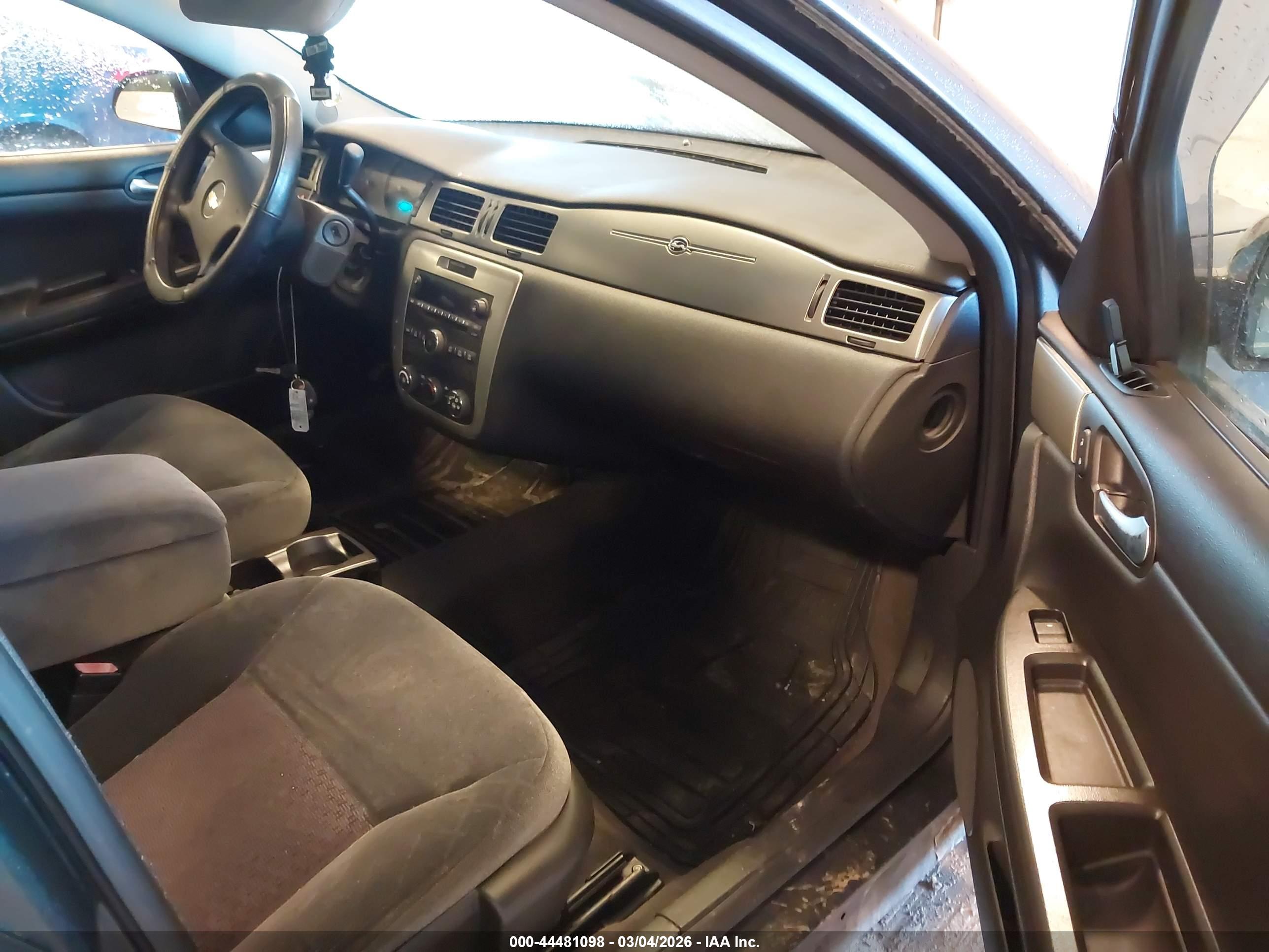 CHEVROLET IMPALA image 5