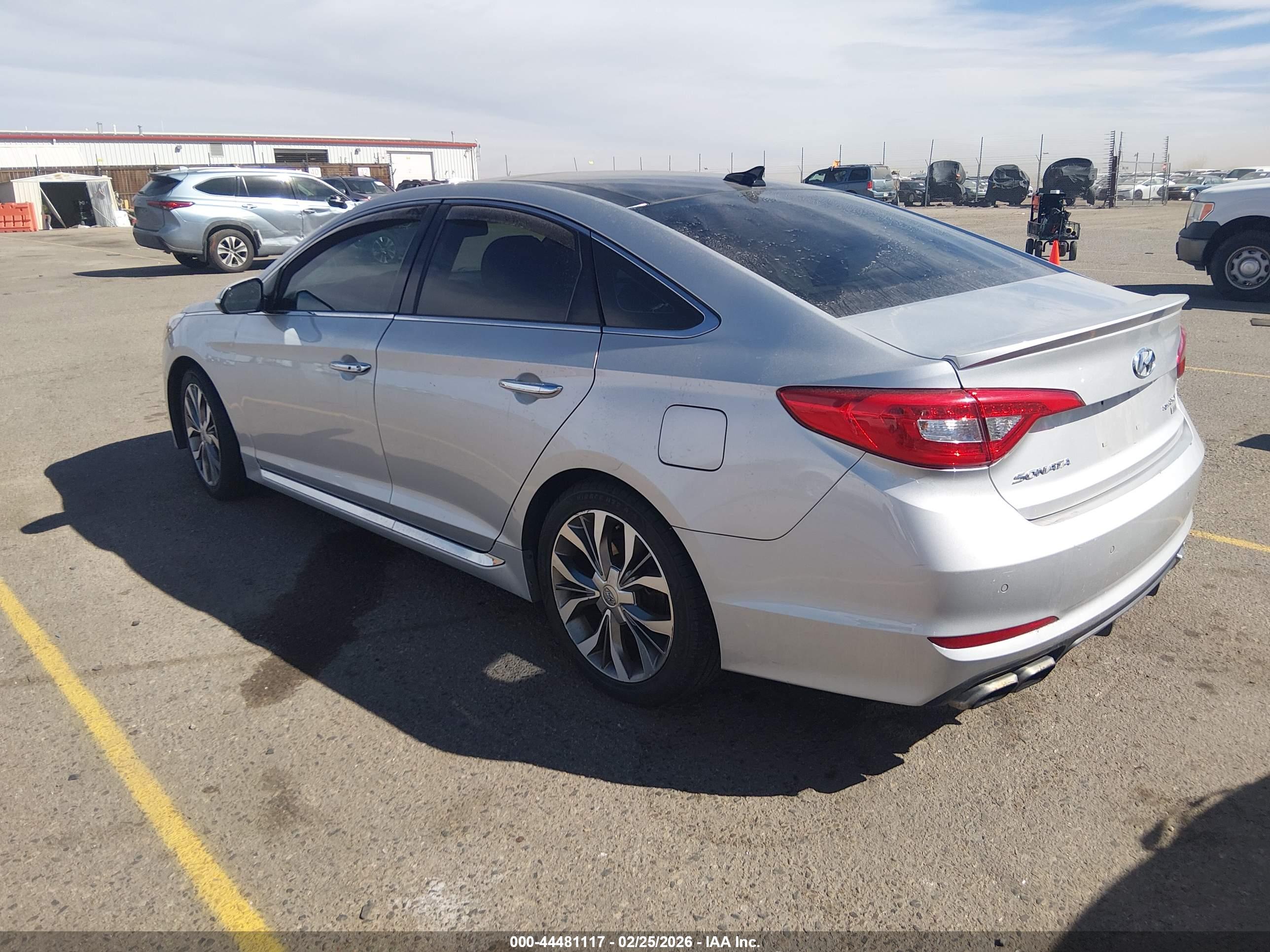 HYUNDAI SONATA image 3