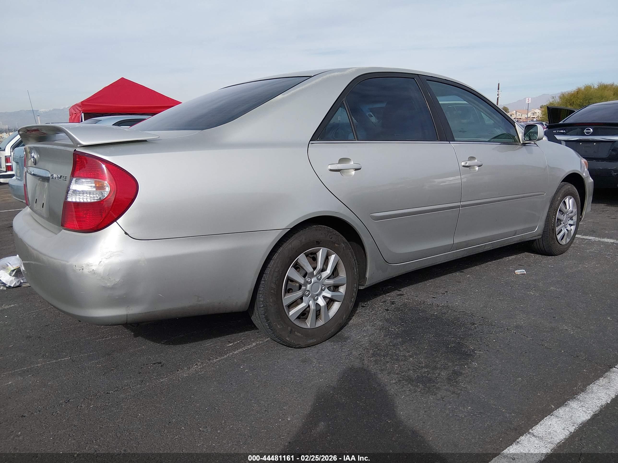 TOYOTA CAMRY image 4