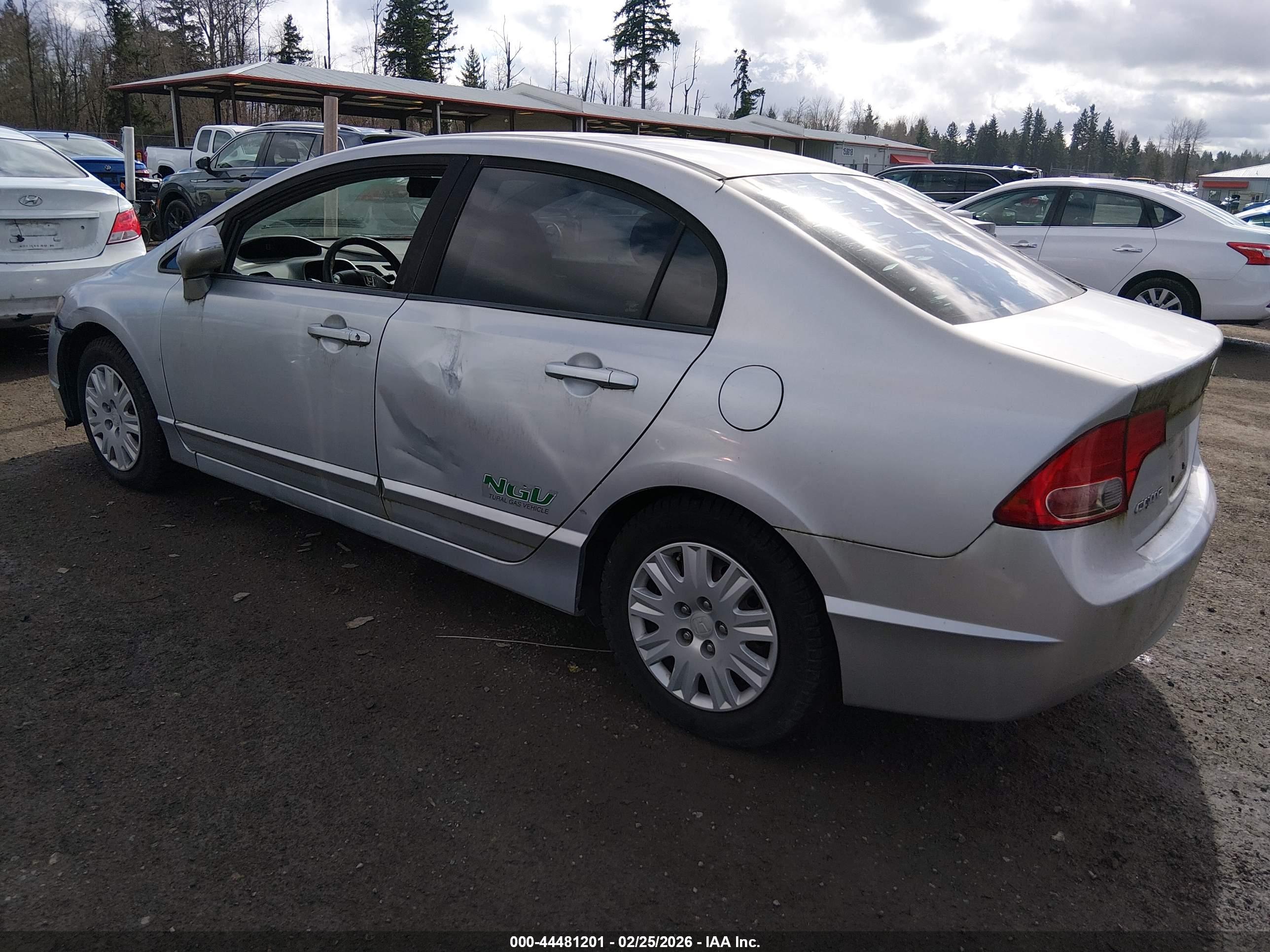 HONDA CIVIC image 3