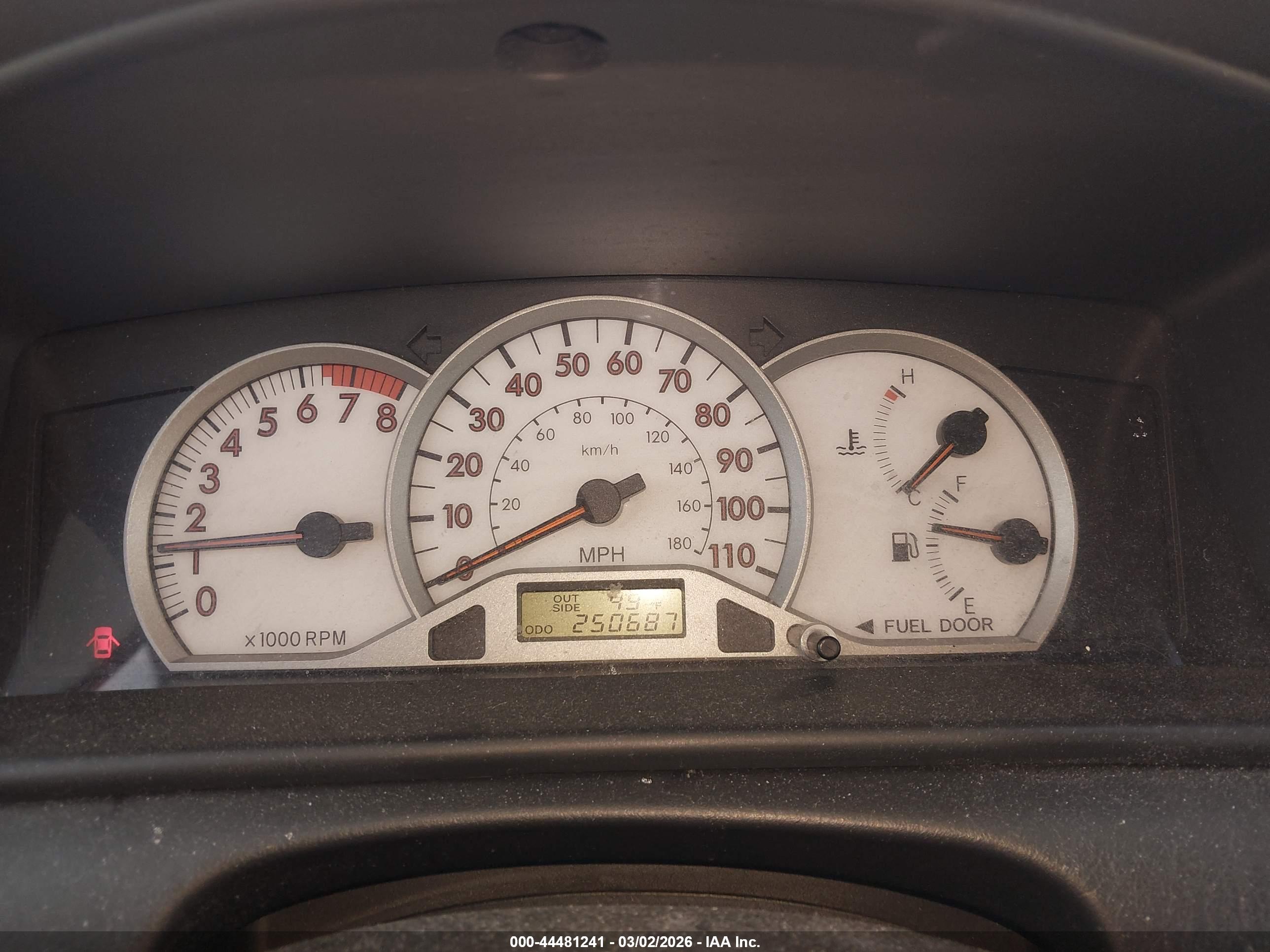 TOYOTA COROLLA image 7