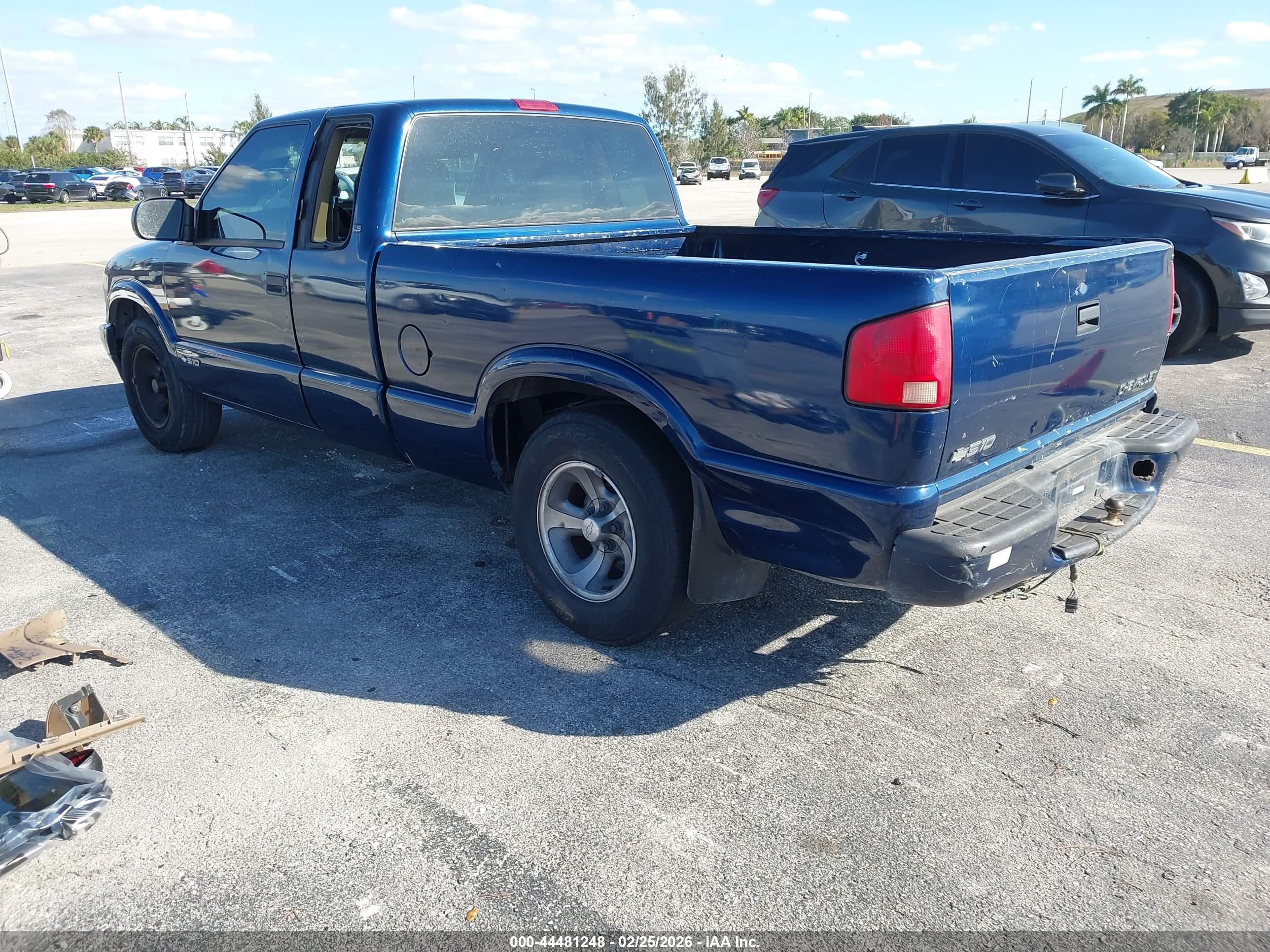 CHEVROLET S-10 image 3