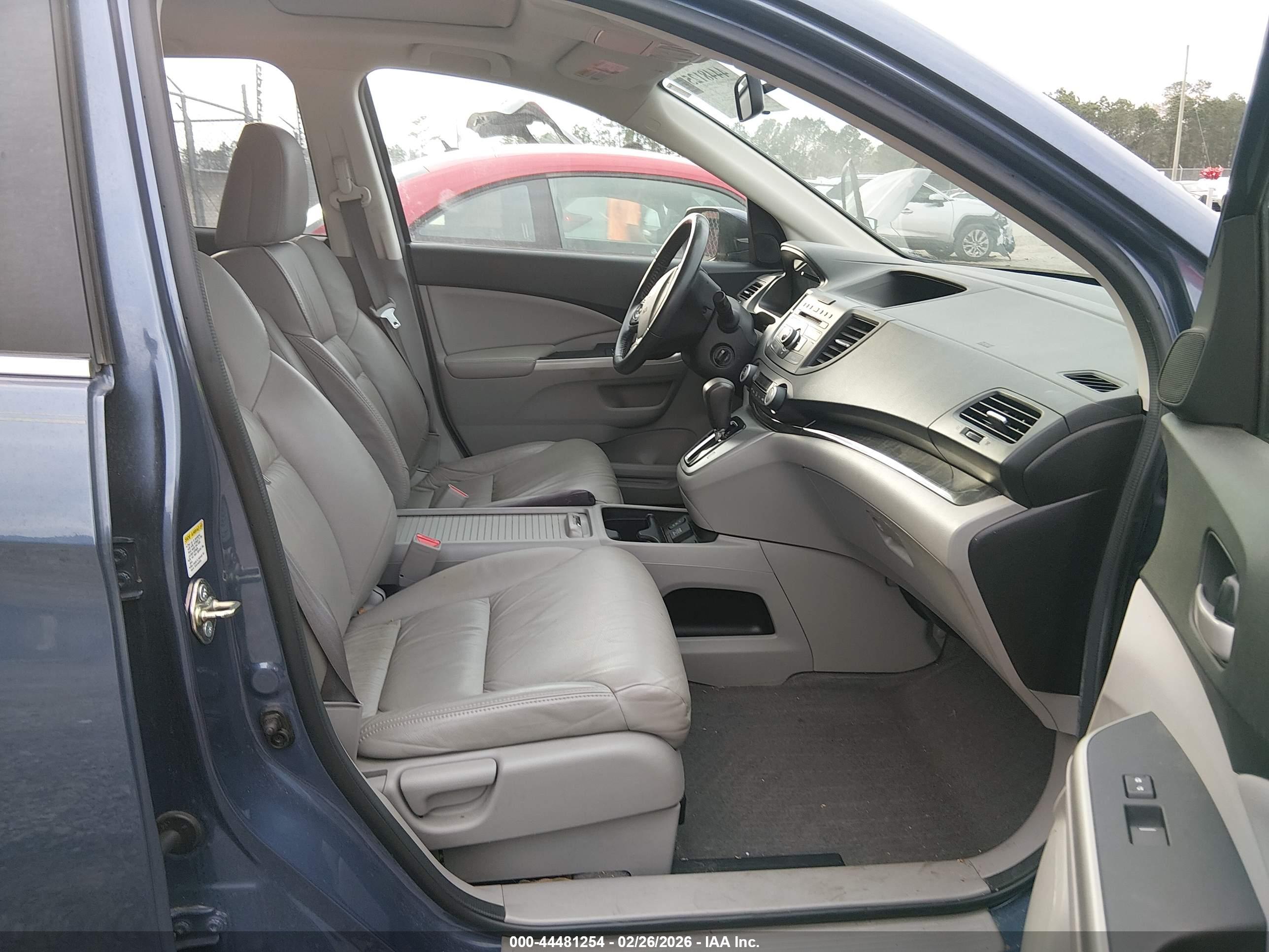 HONDA CR-V image 5