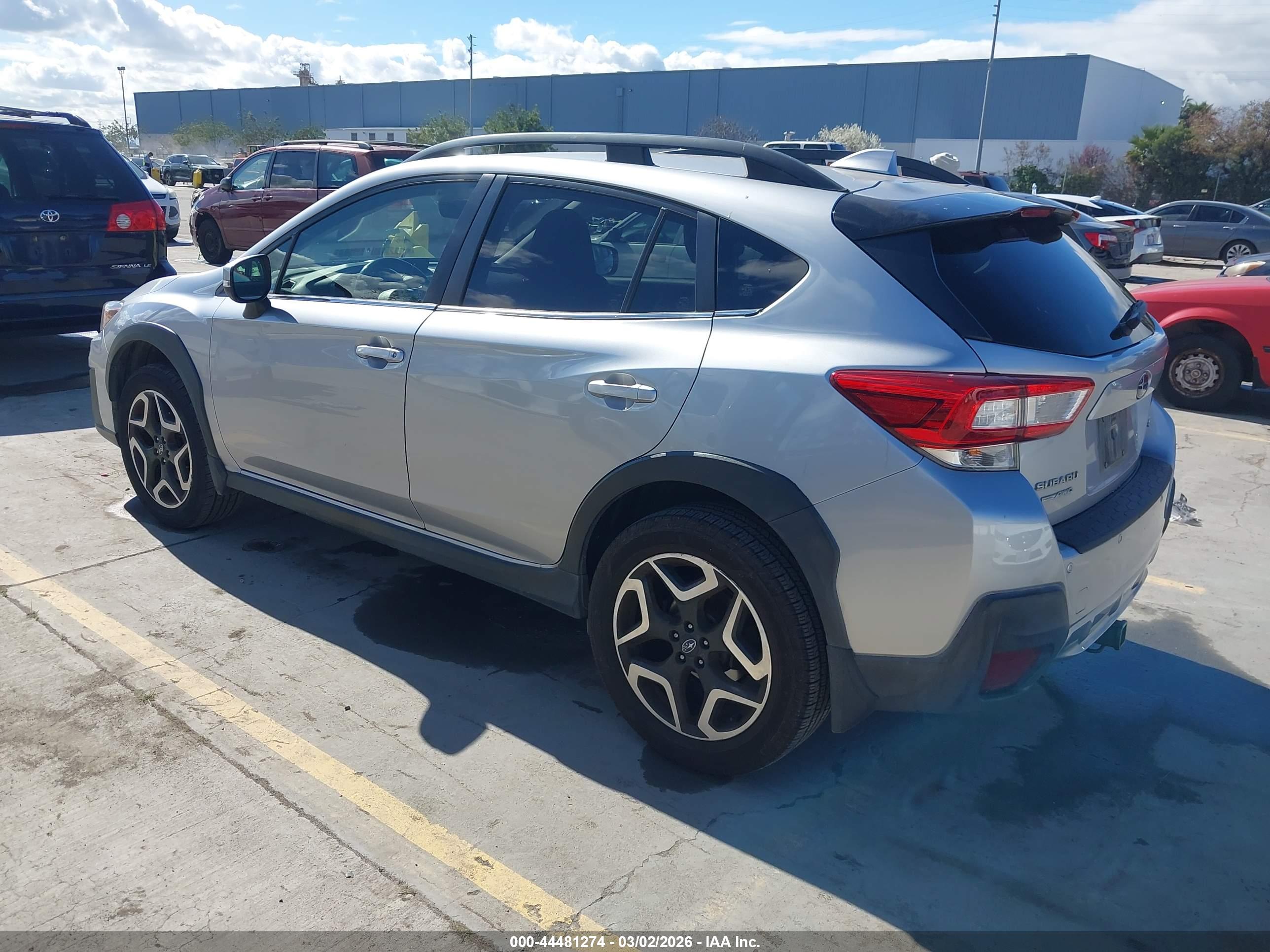SUBARU CROSSTREK image 3