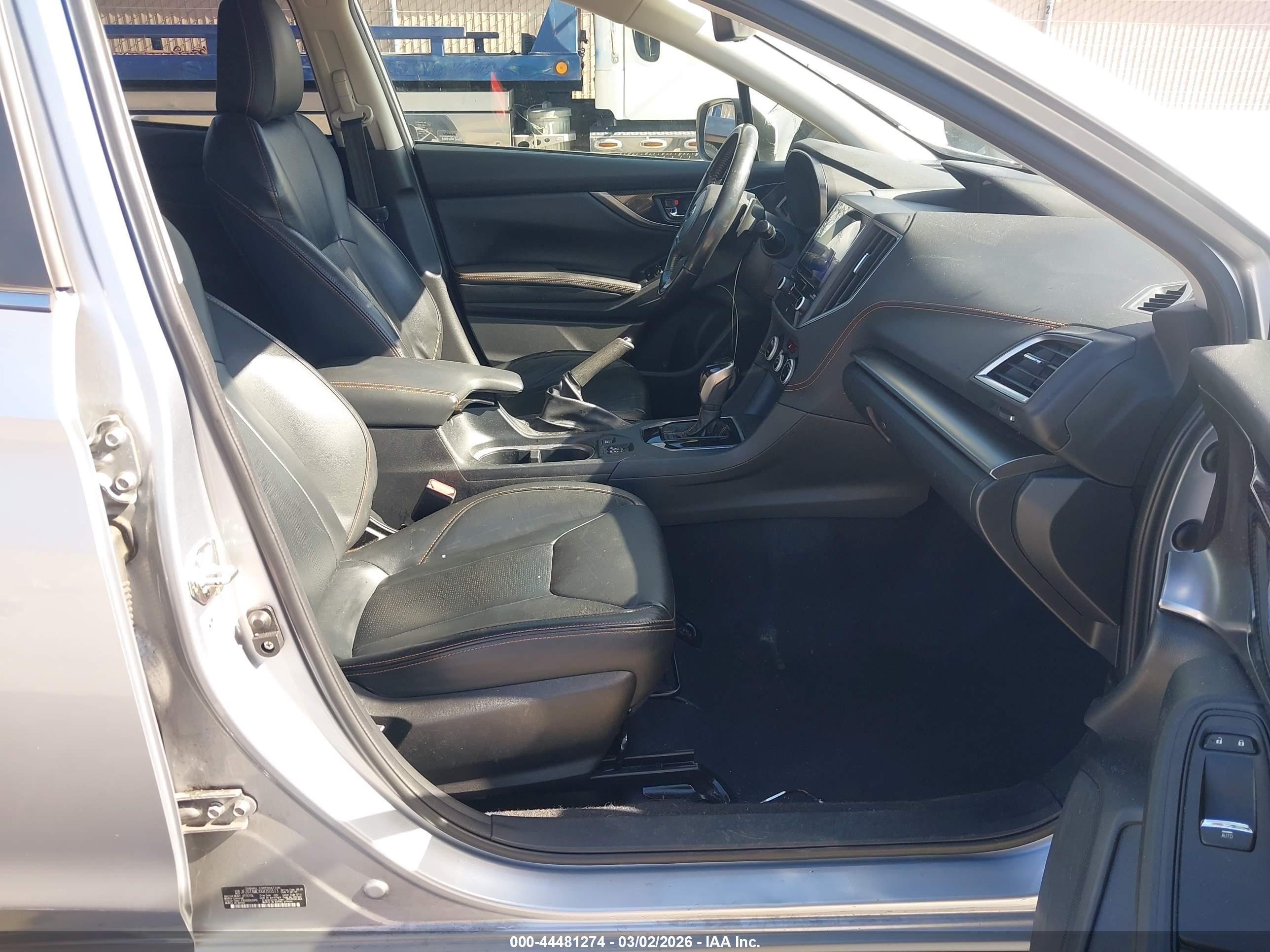 SUBARU CROSSTREK image 5