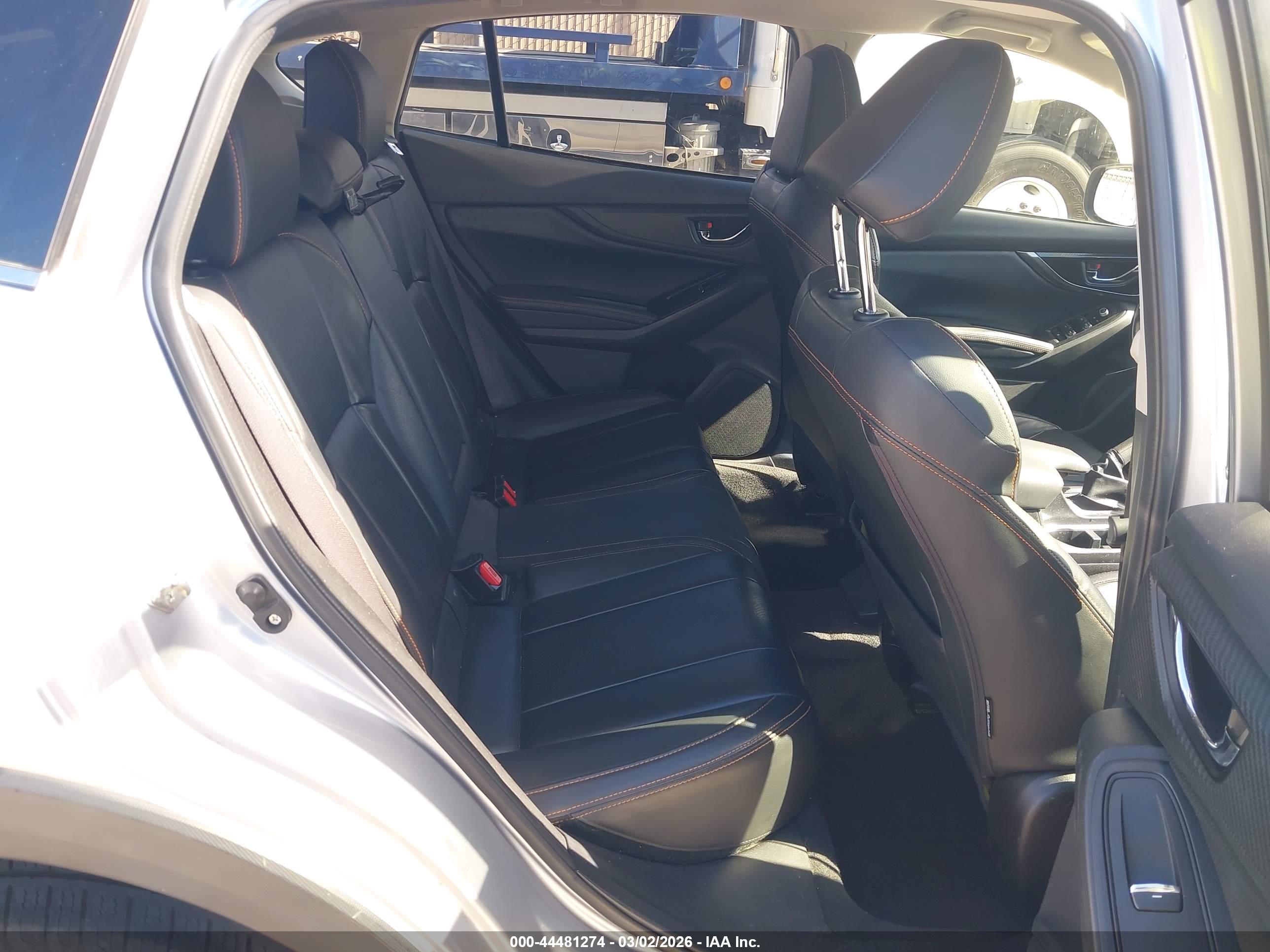 SUBARU CROSSTREK image 8