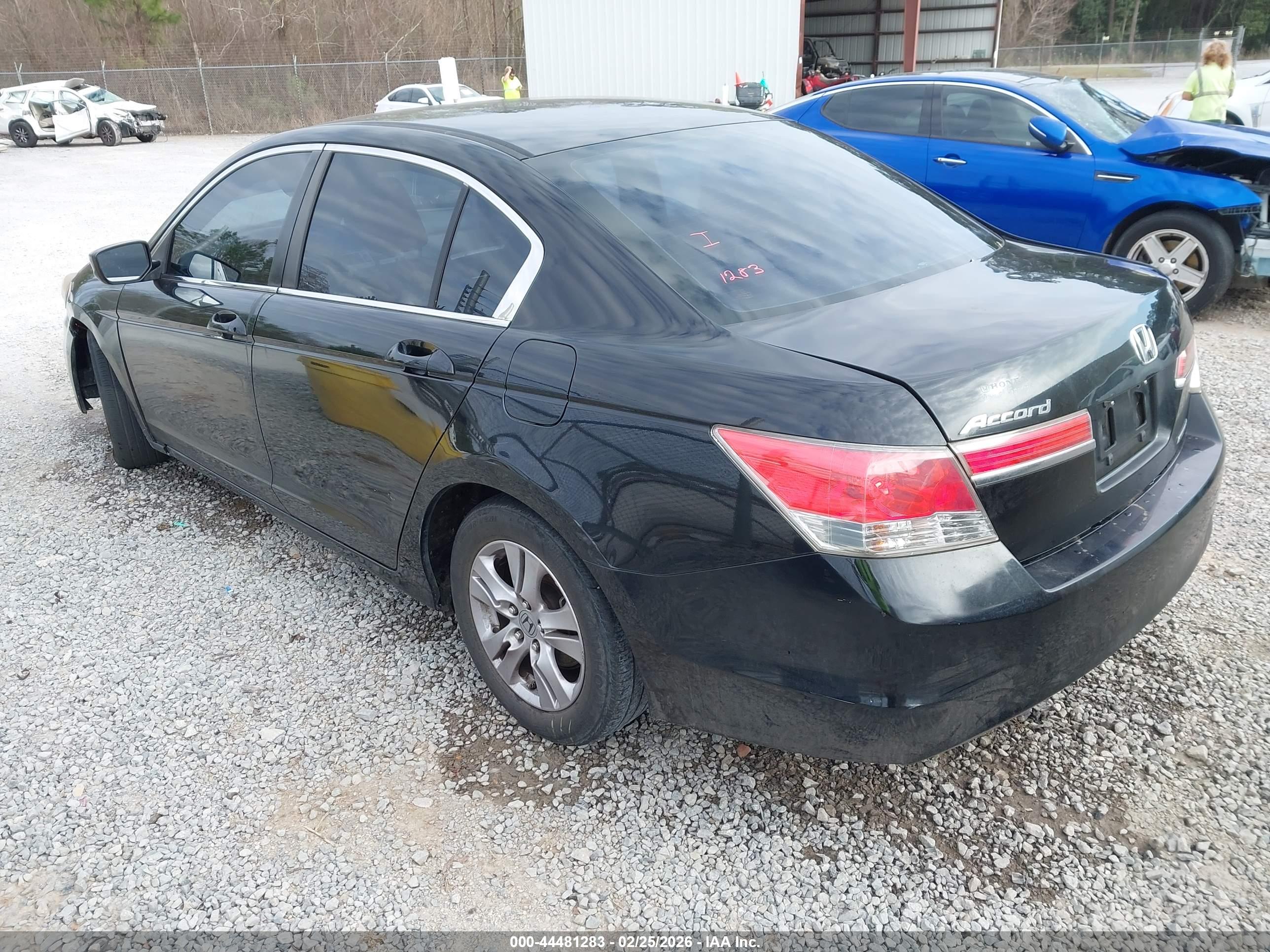 HONDA ACCORD image 3