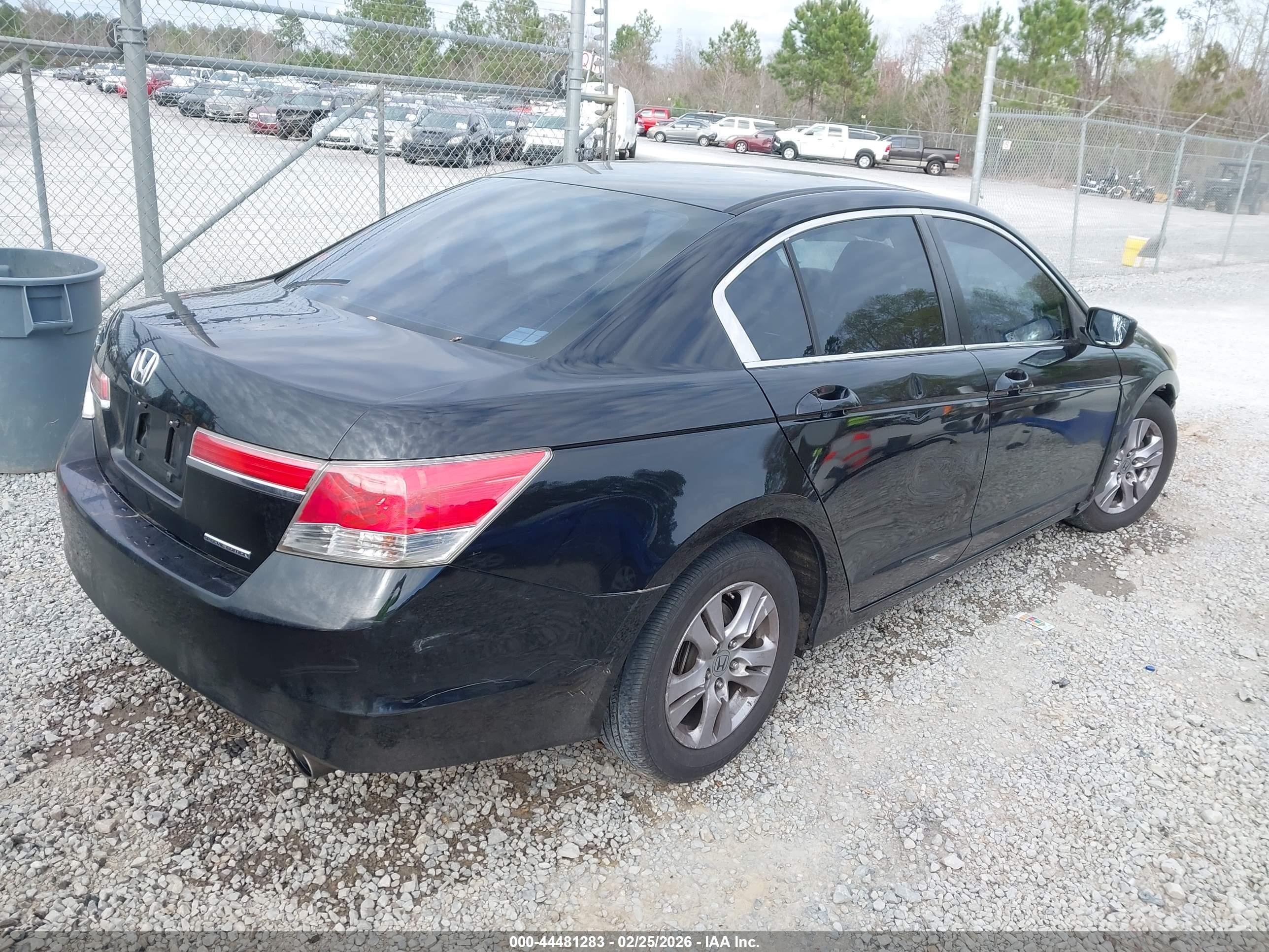 HONDA ACCORD image 4