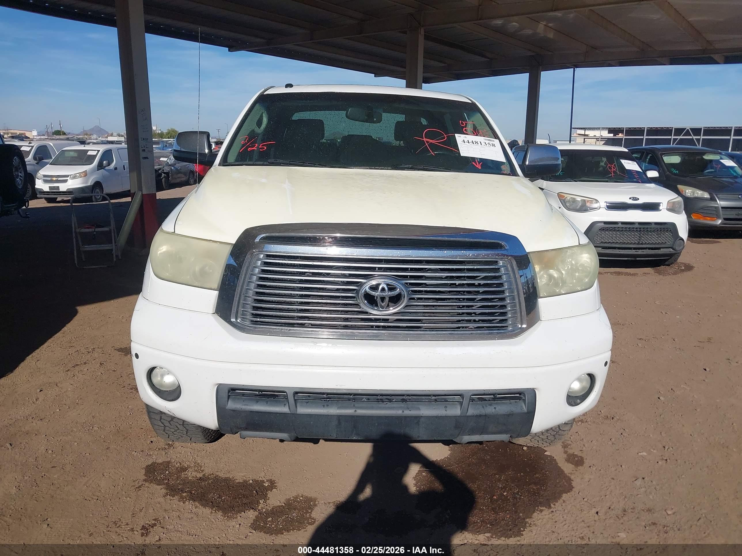 TOYOTA TUNDRA image 6