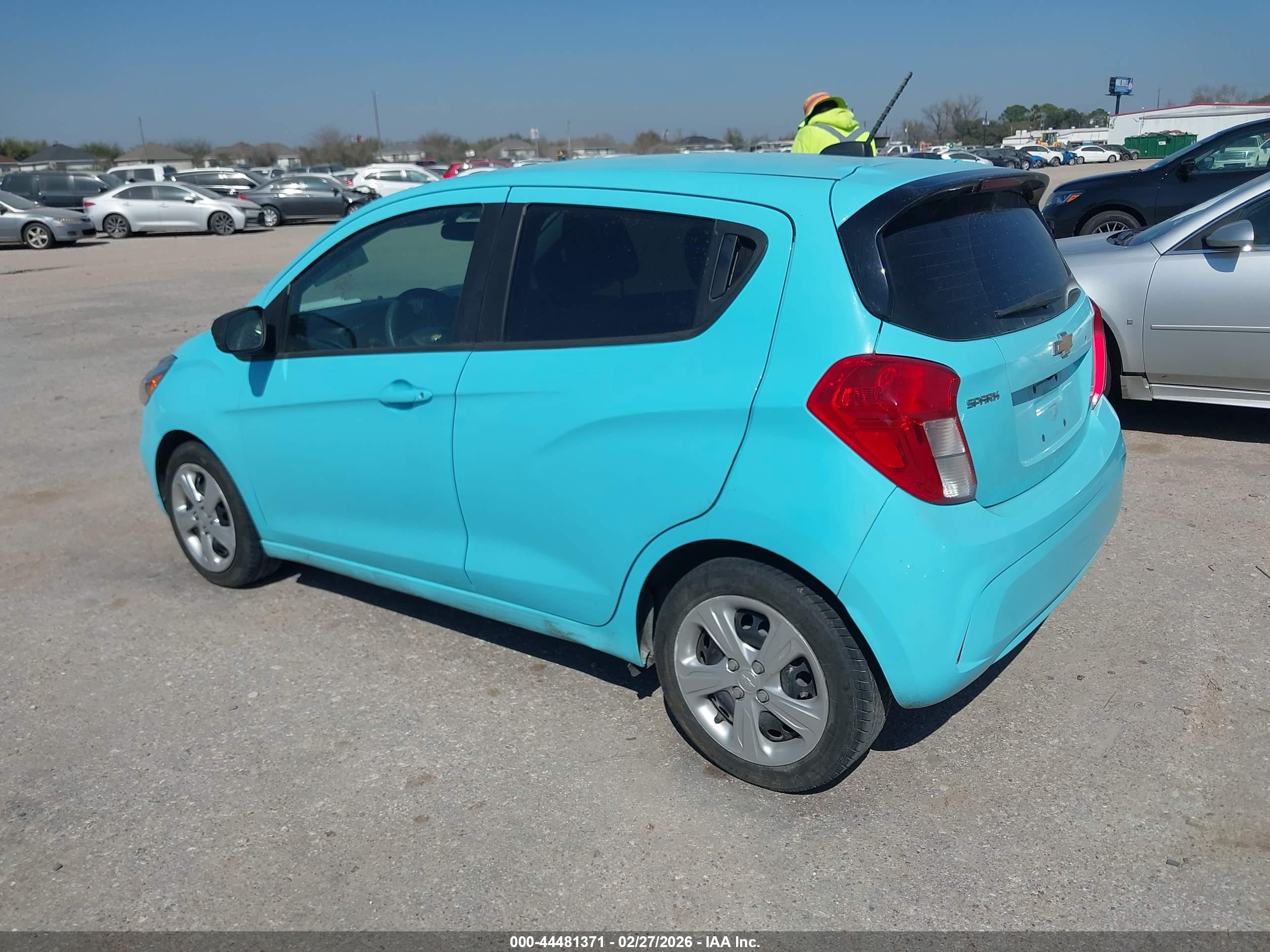 CHEVROLET SPARK image 3